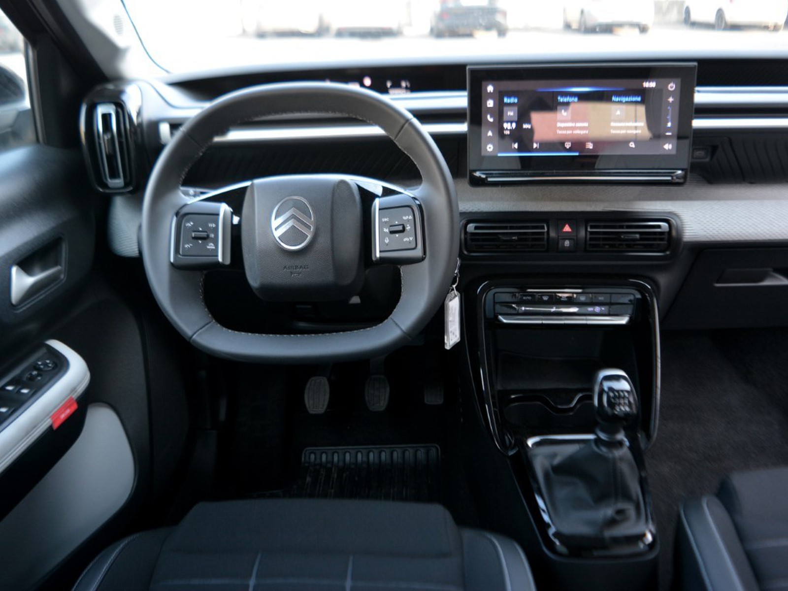 11 - Citroen C3 1.2 puretech turbo 100cv max s&s