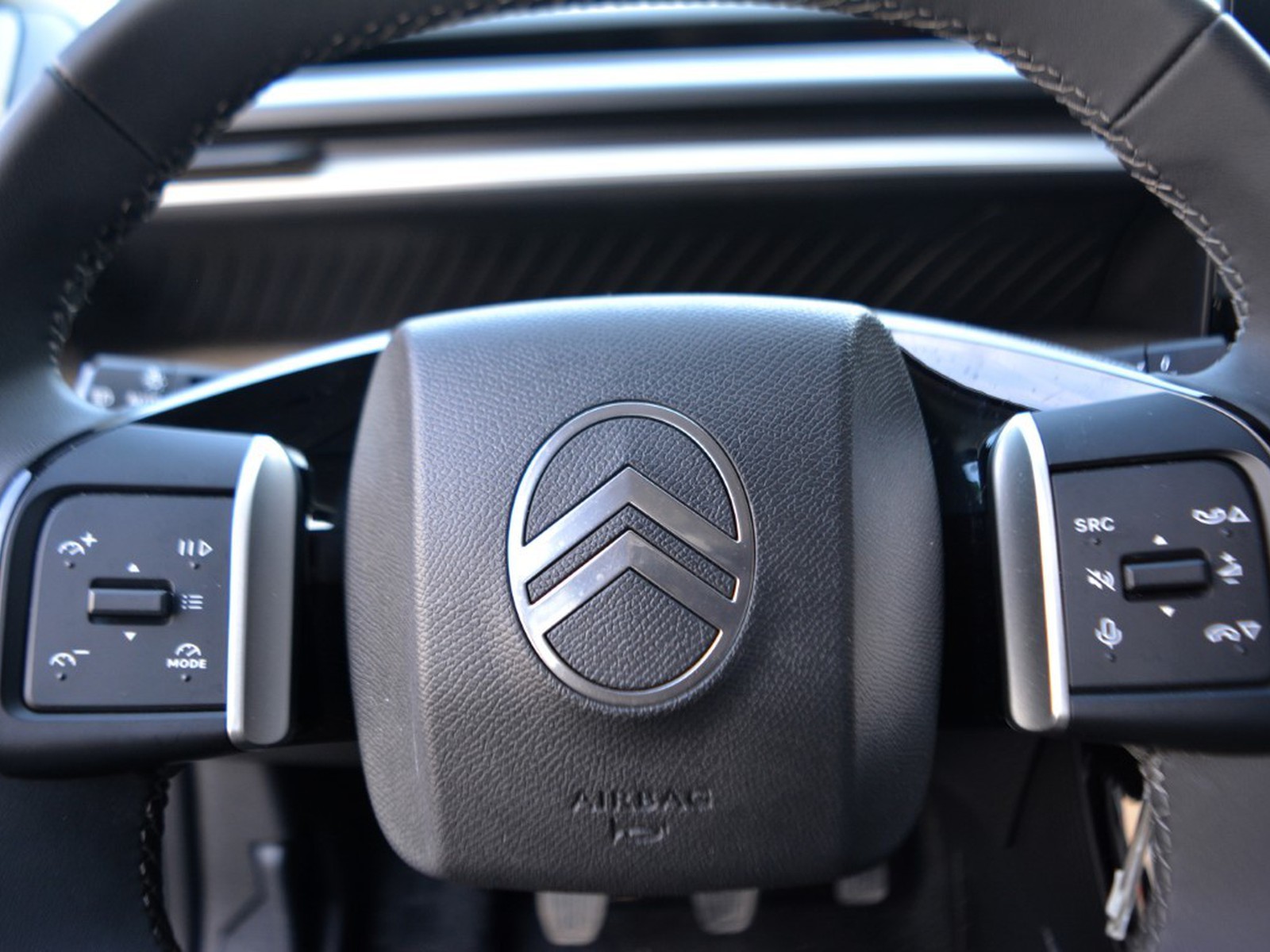 18 - Citroen C3 1.2 puretech turbo 100cv max s&s