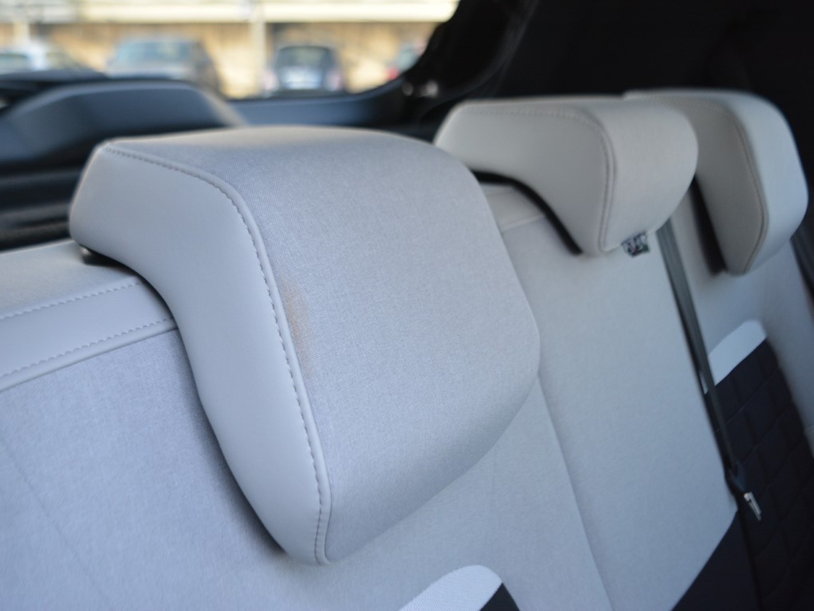 8 - Citroen C3 1.2 puretech turbo 100cv max s&s