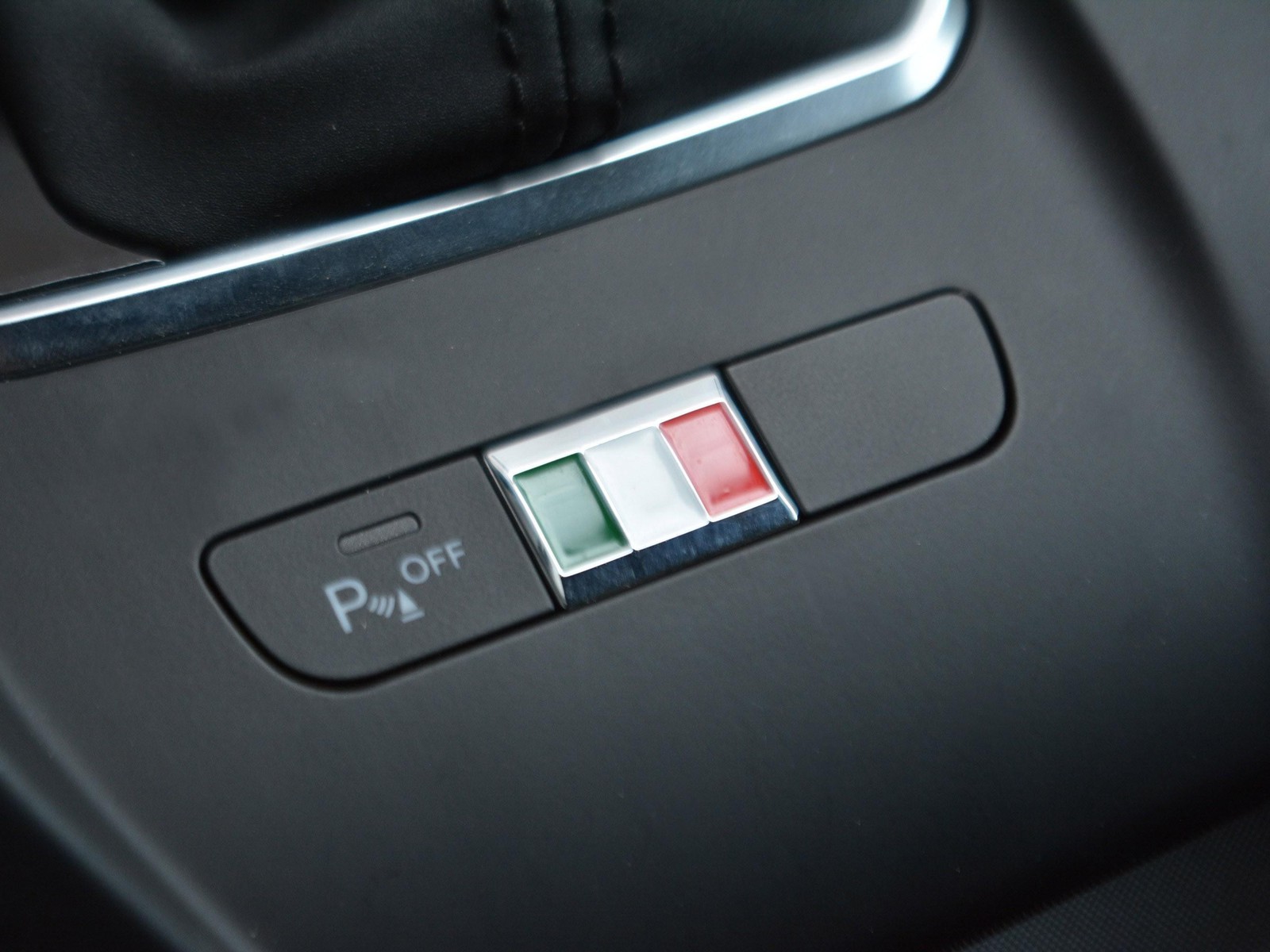 18 - Alfa Romeo Tonale 1.5 hybrid 160cv veloce tct7