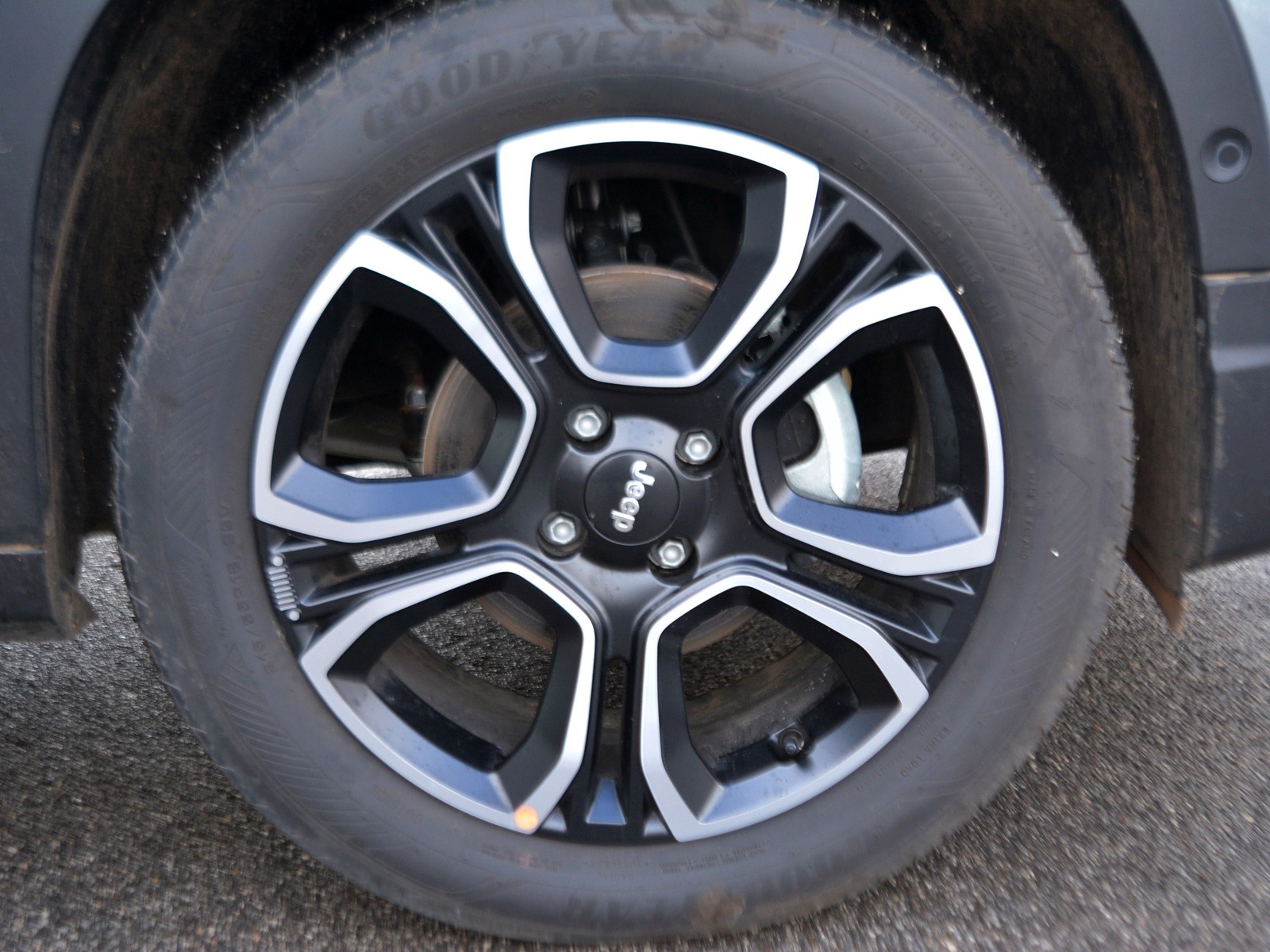 15 - Jeep Avenger 1.2 turbo 100cv summit fwd