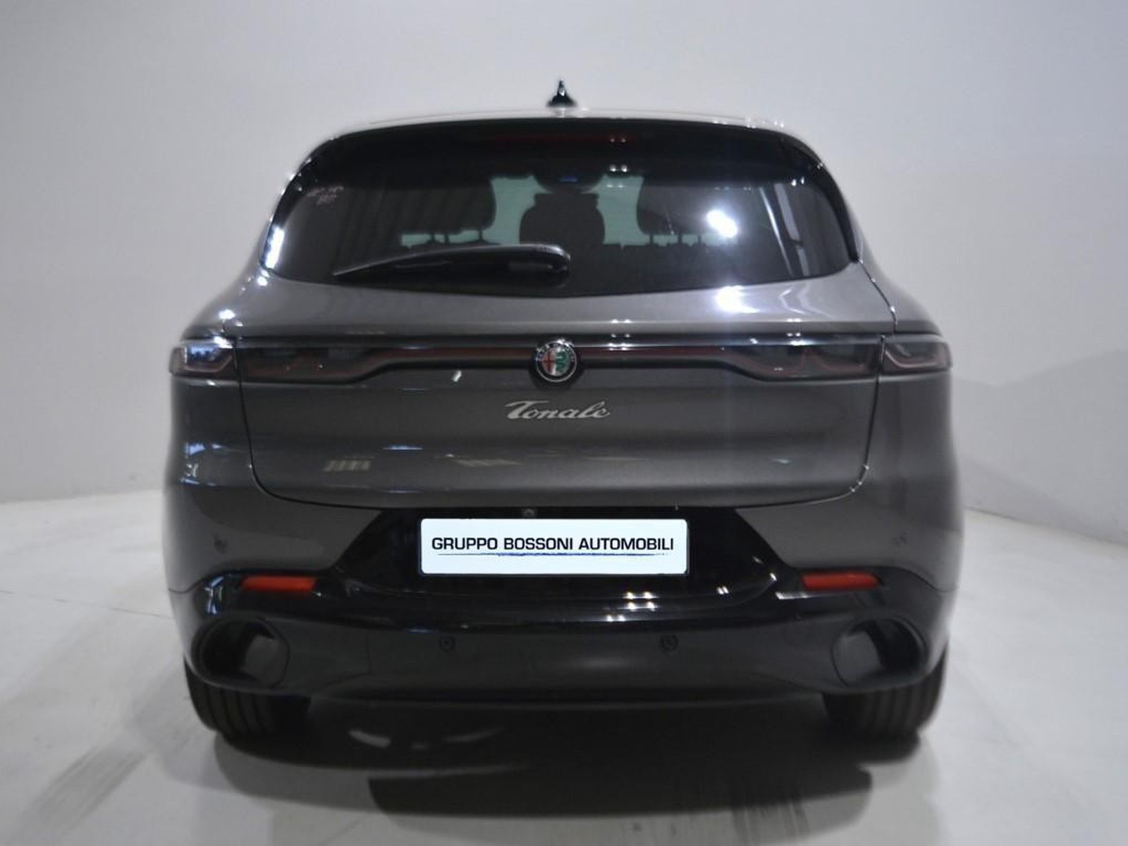 4 - Alfa Romeo Tonale 1.5 hybrid 160cv veloce tct7