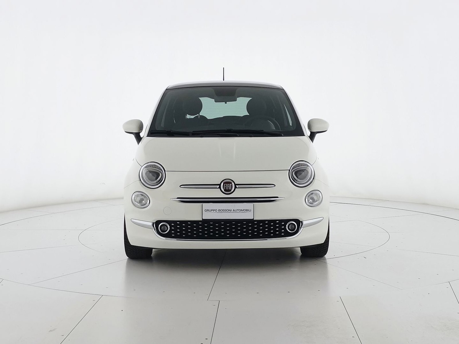 2 - Fiat 500 1.0 firefly hybrid 70cv