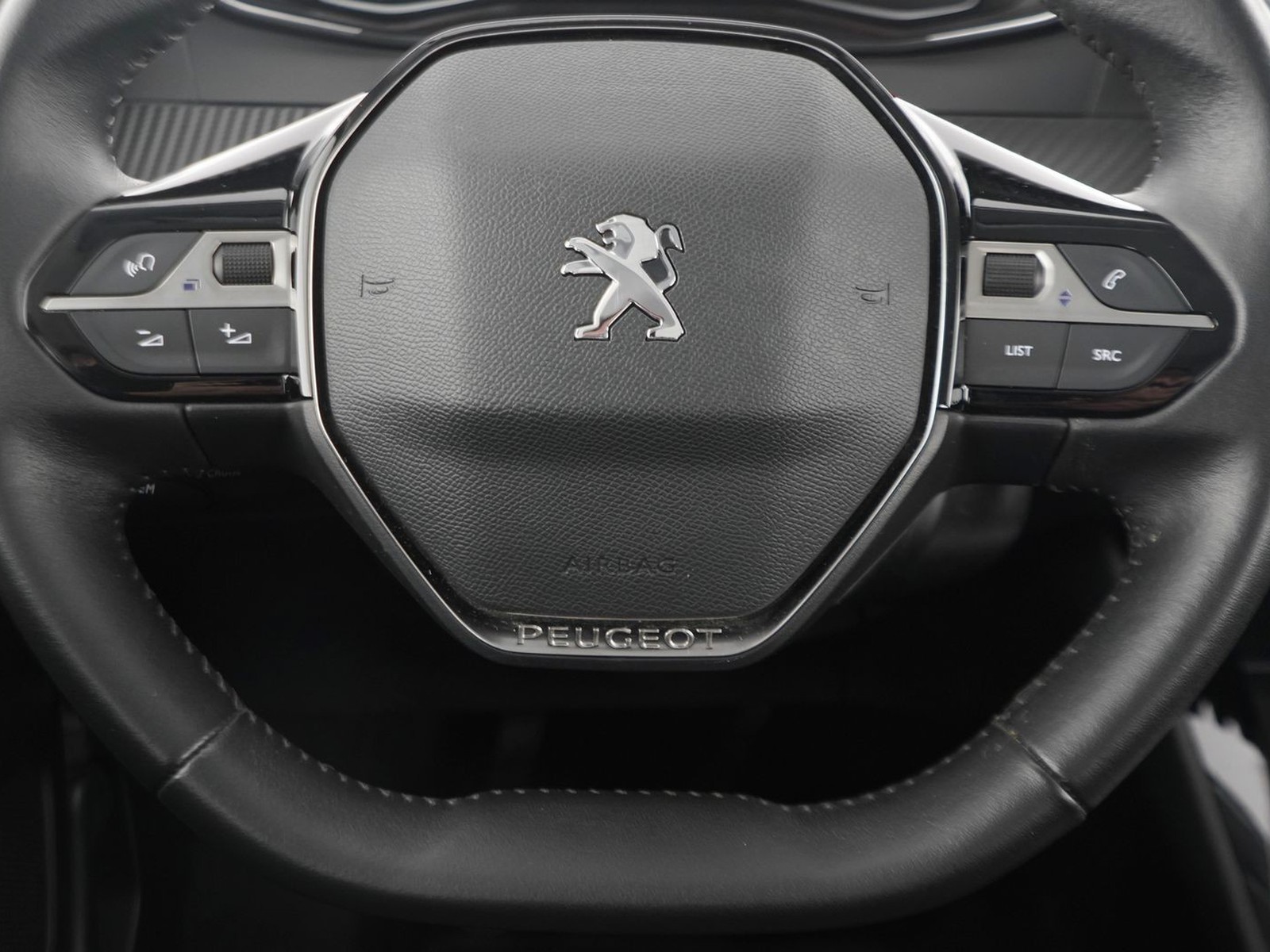 15 - Peugeot 208 5 porte 1.2 puretech 75cv active pack s&s