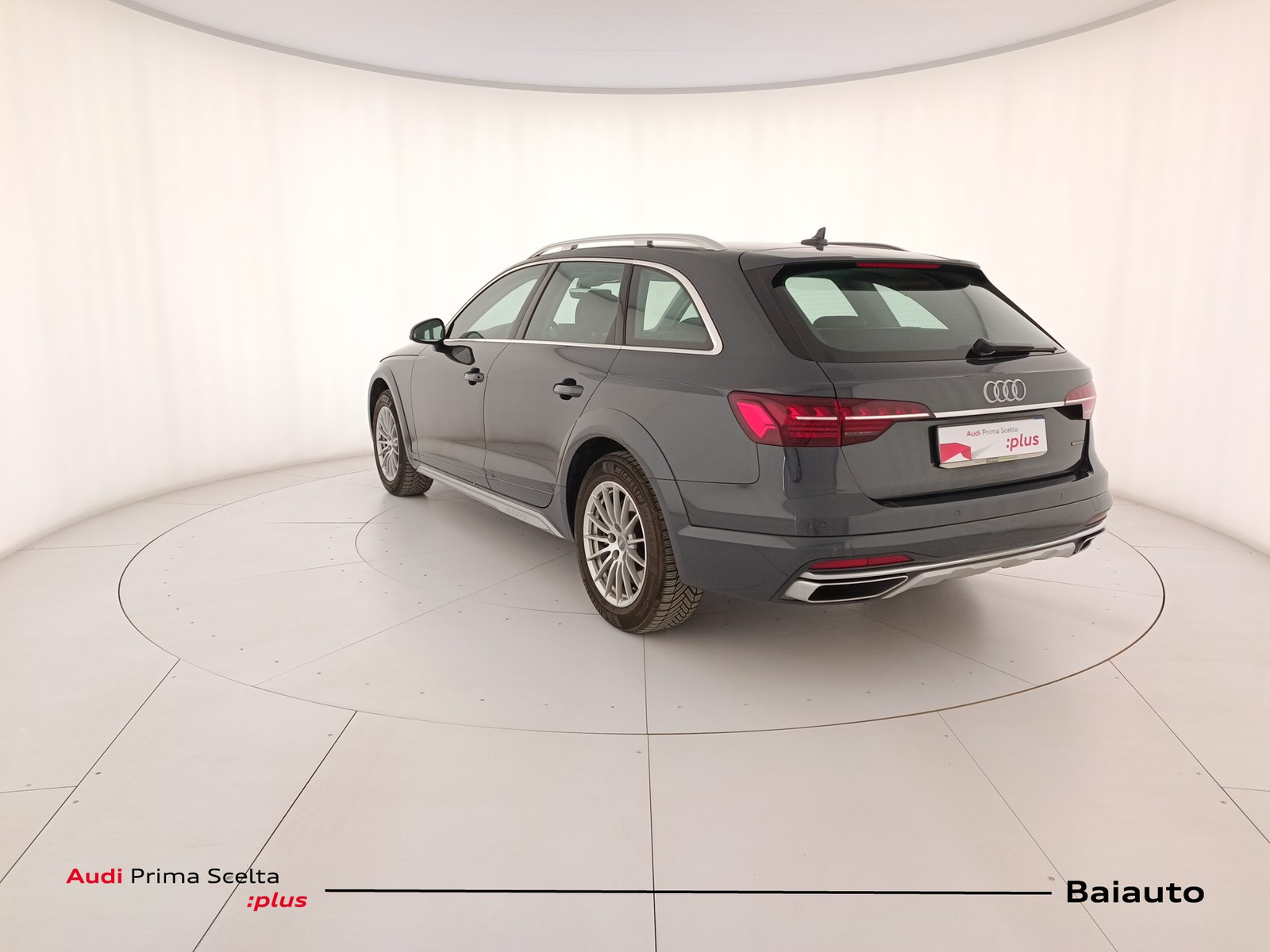 4 - Audi A4 allroad allroad 45 2.0 tfsi mhev 245cv business quattro s tronic