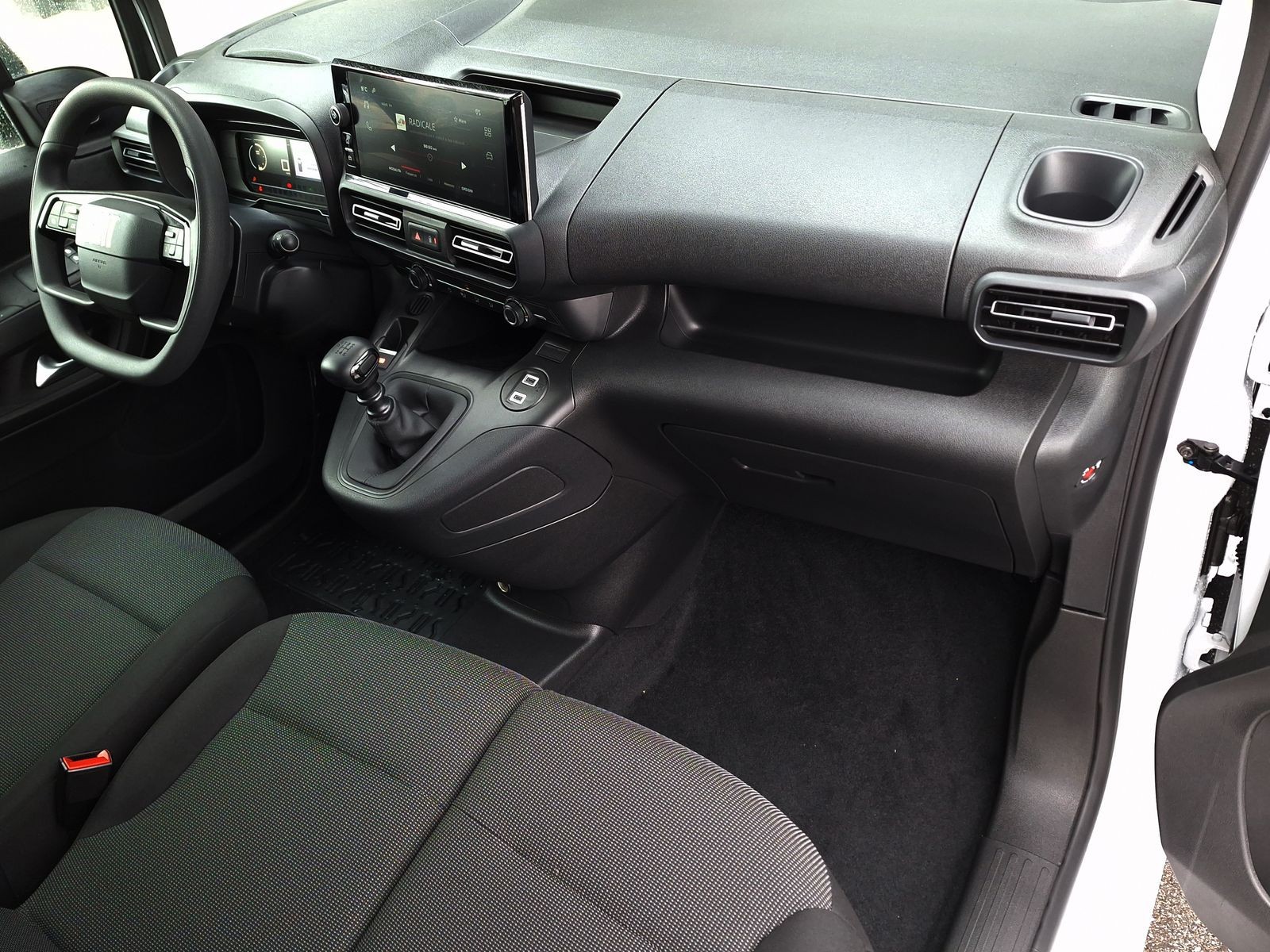 9 - Fiat Professional Doblò van m 1.5 diesel 130cv