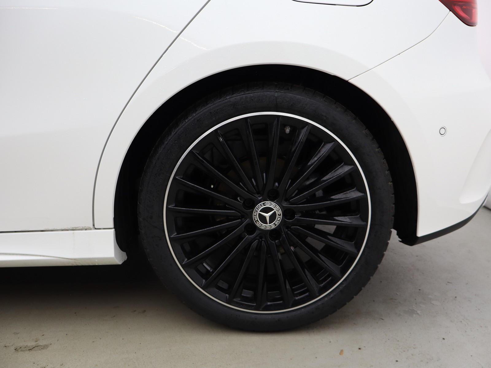 4 - Mercedes Classe A 180 d amg line extra speedshift dct amg 8g