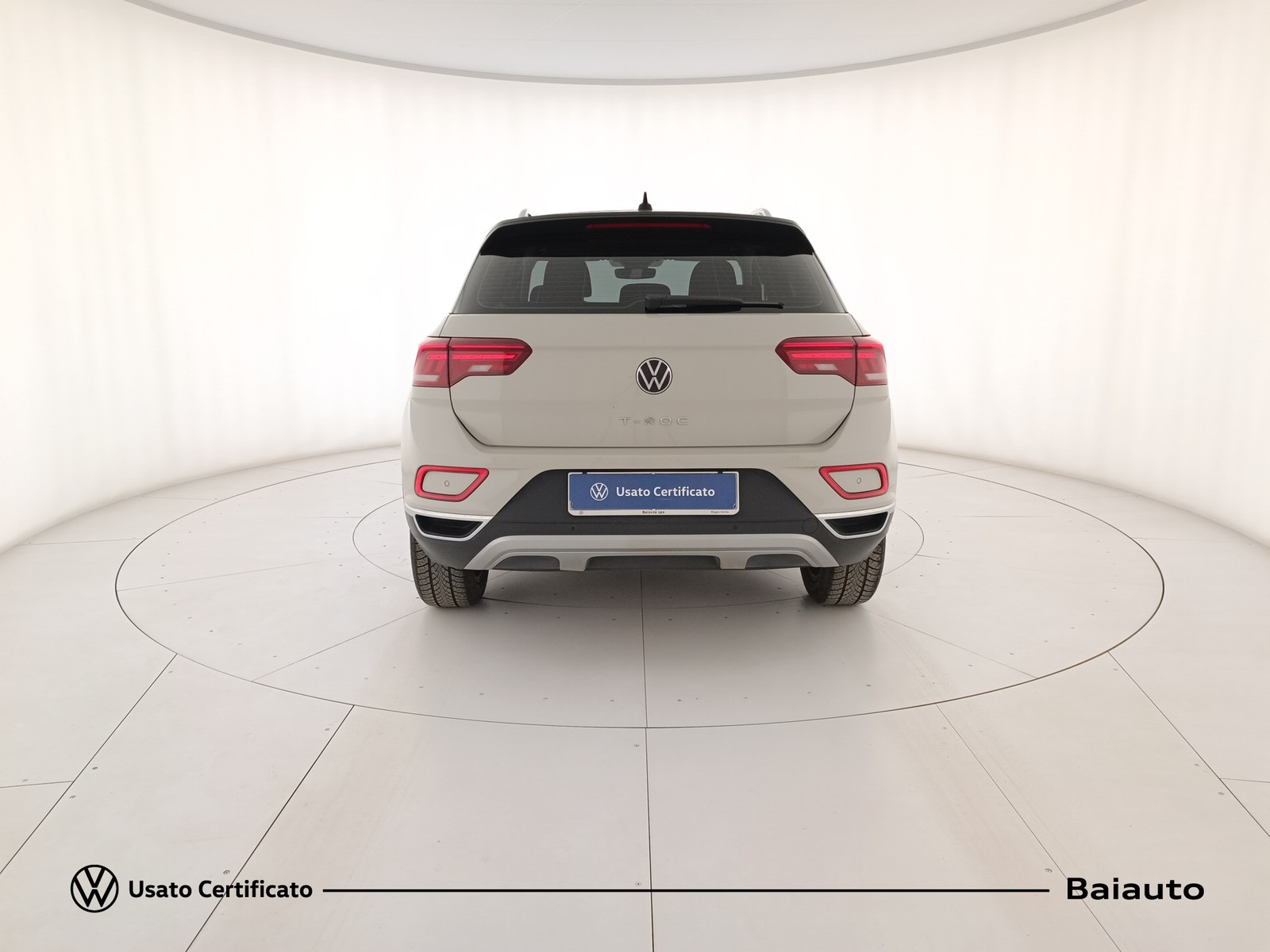 5 - Volkswagen T-Roc 1.5 tsi act style dsg