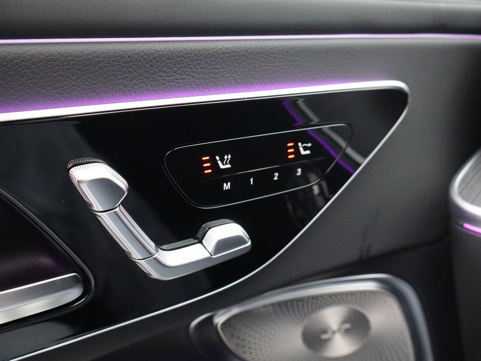 16 - Mercedes CLE cabrio 300 amg line premium plus 4matic 9g-tronic plus