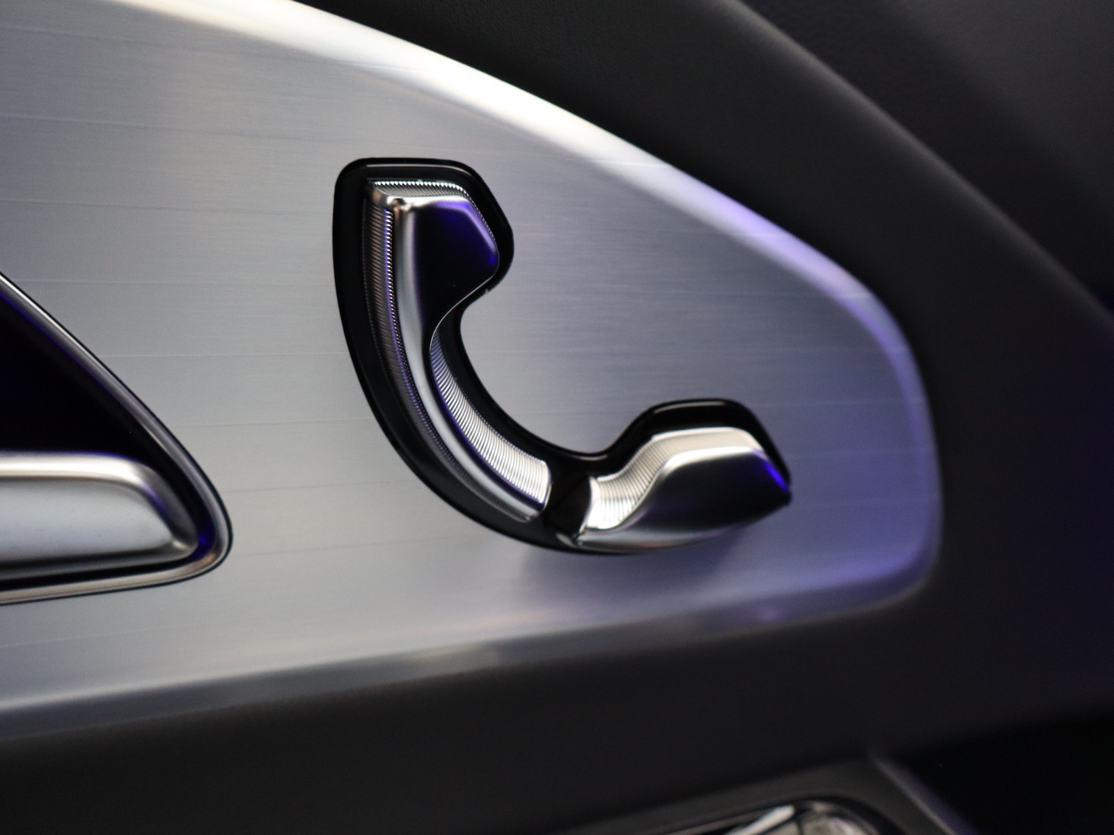 15 - Mercedes CLA eq 250+ advanced plus