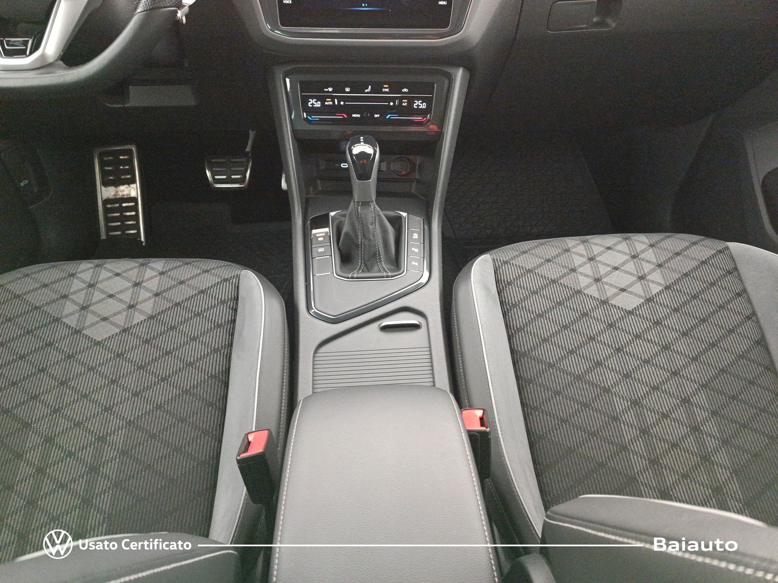 14 - Volkswagen Tiguan 1.5 tsi act 150cv r-line dsg