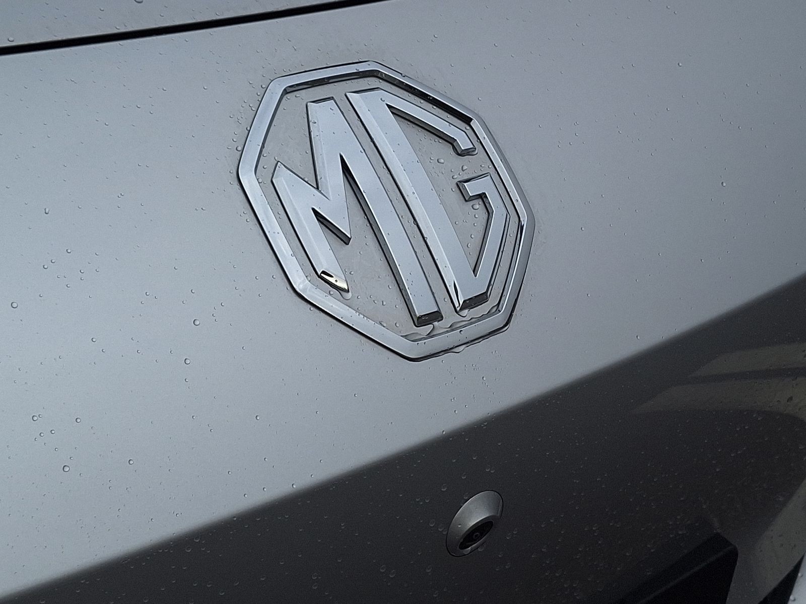24 - Mg MGS5 EV ev luxury 64