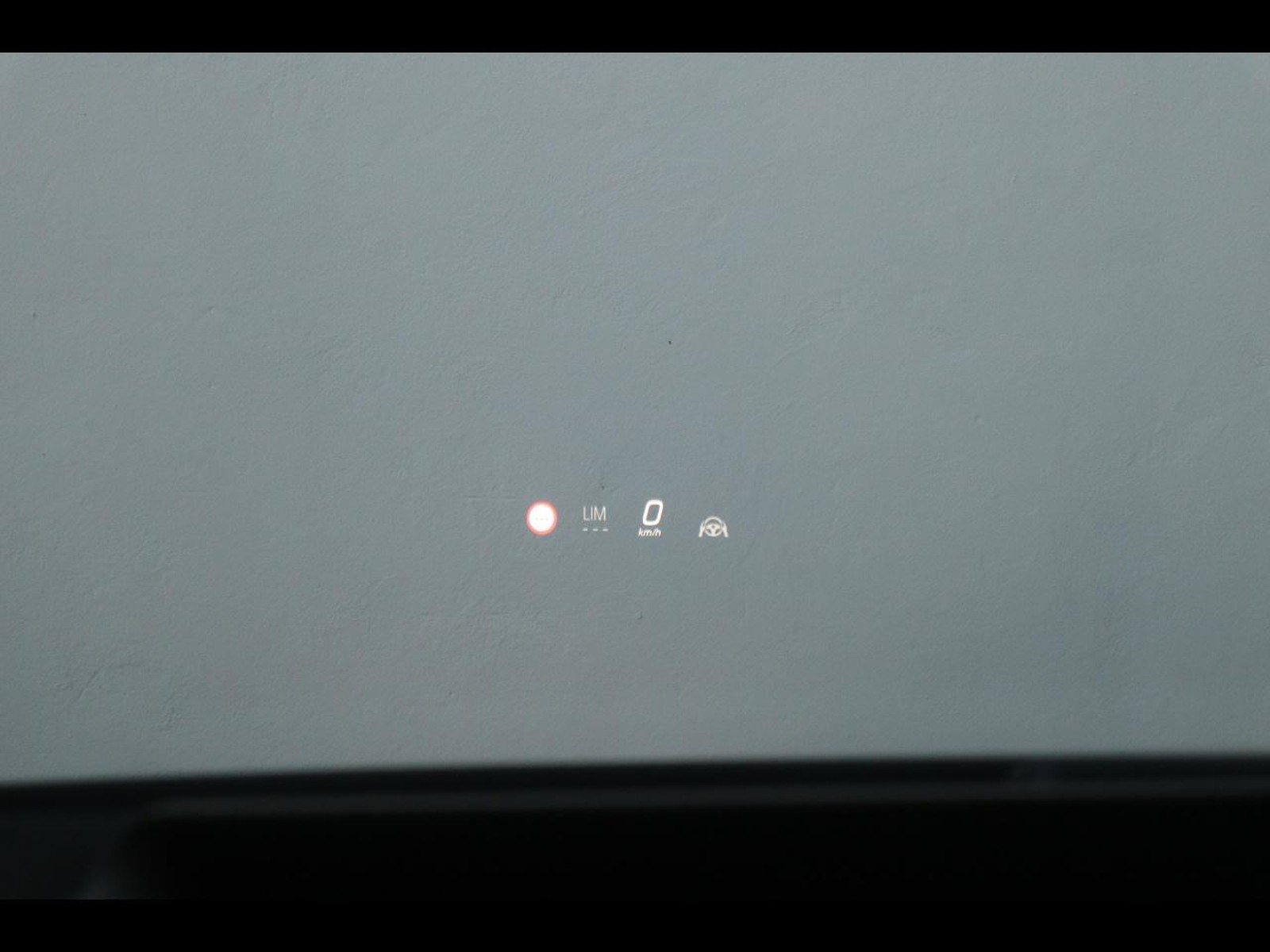 15 - Mercedes EQE 350 premium plus 4matic