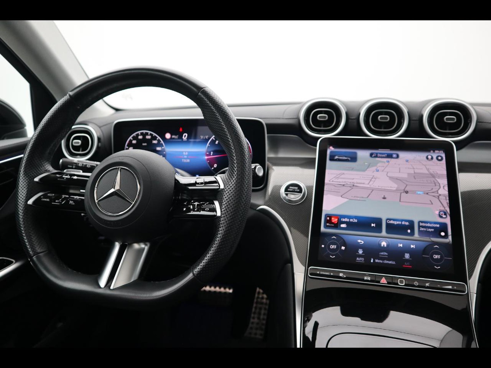 12 - Mercedes GLC suv 220 d amg line advanced 4matic 9g-tronic