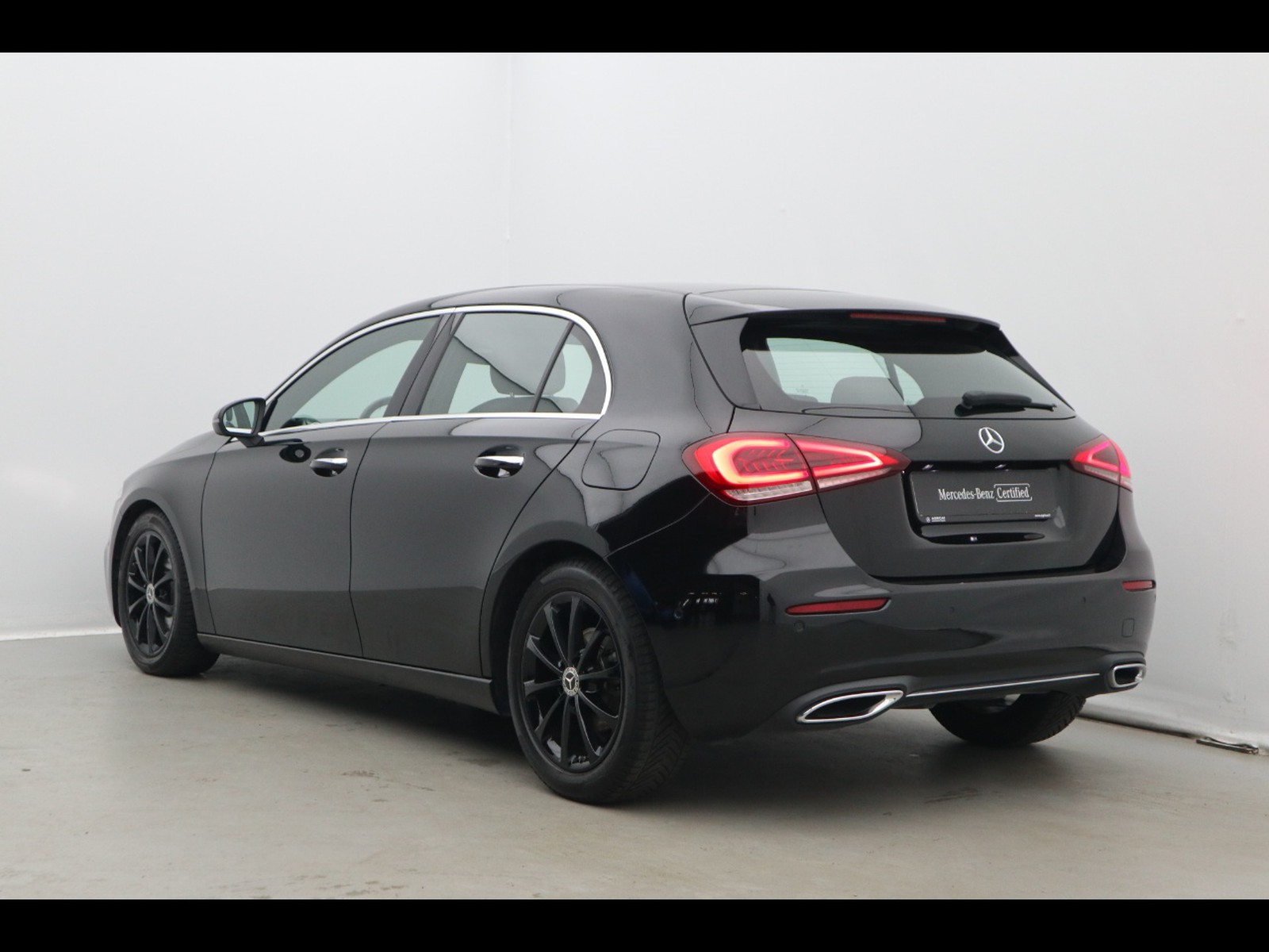 5 - Mercedes Classe A 180 d business extra