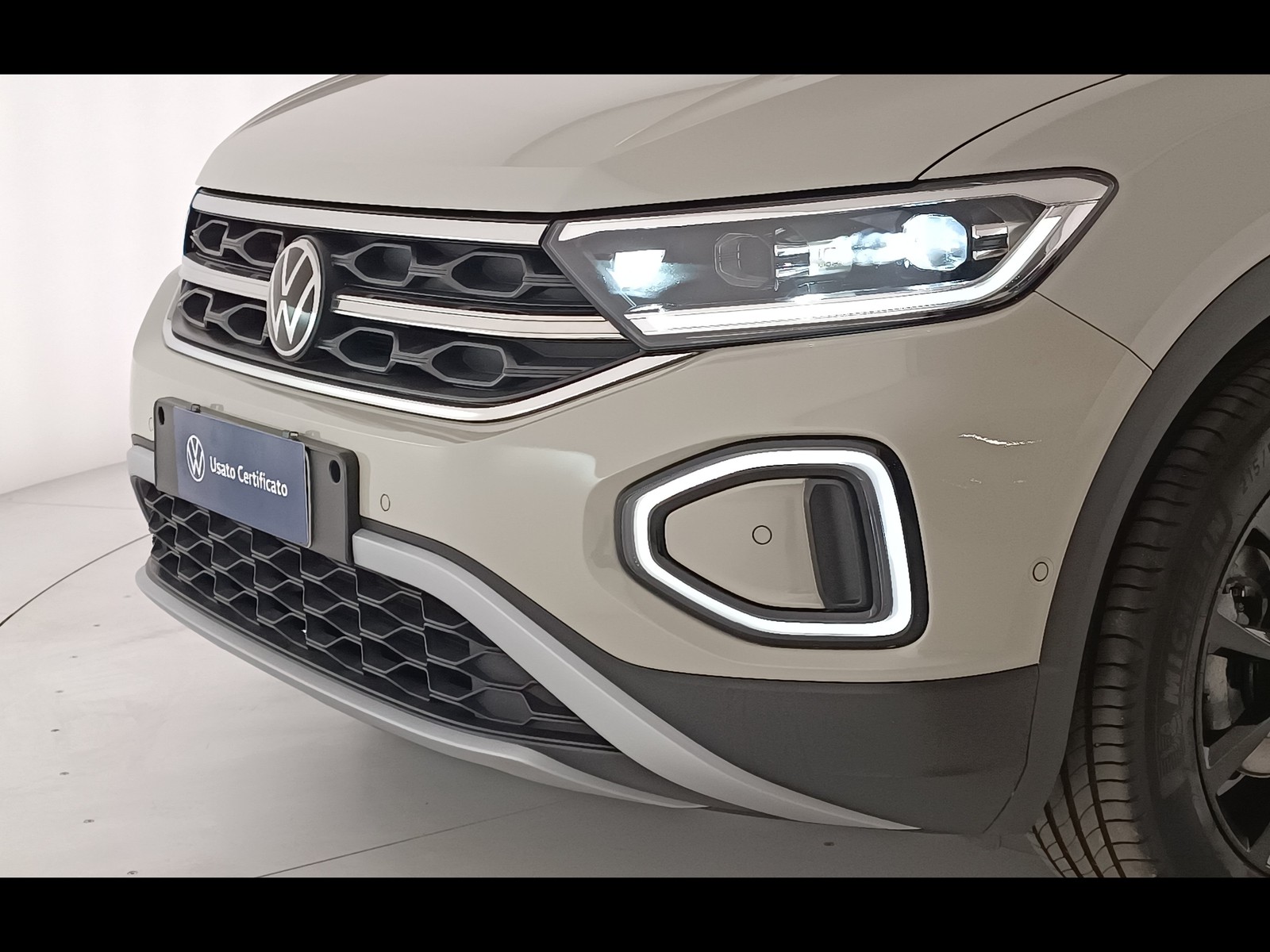 14 - Volkswagen T-Roc 2.0 tdi scr 115cv style