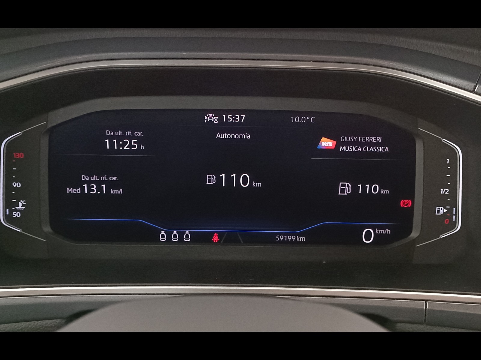 18 - Volkswagen T-Roc 2.0 tdi scr 115cv style