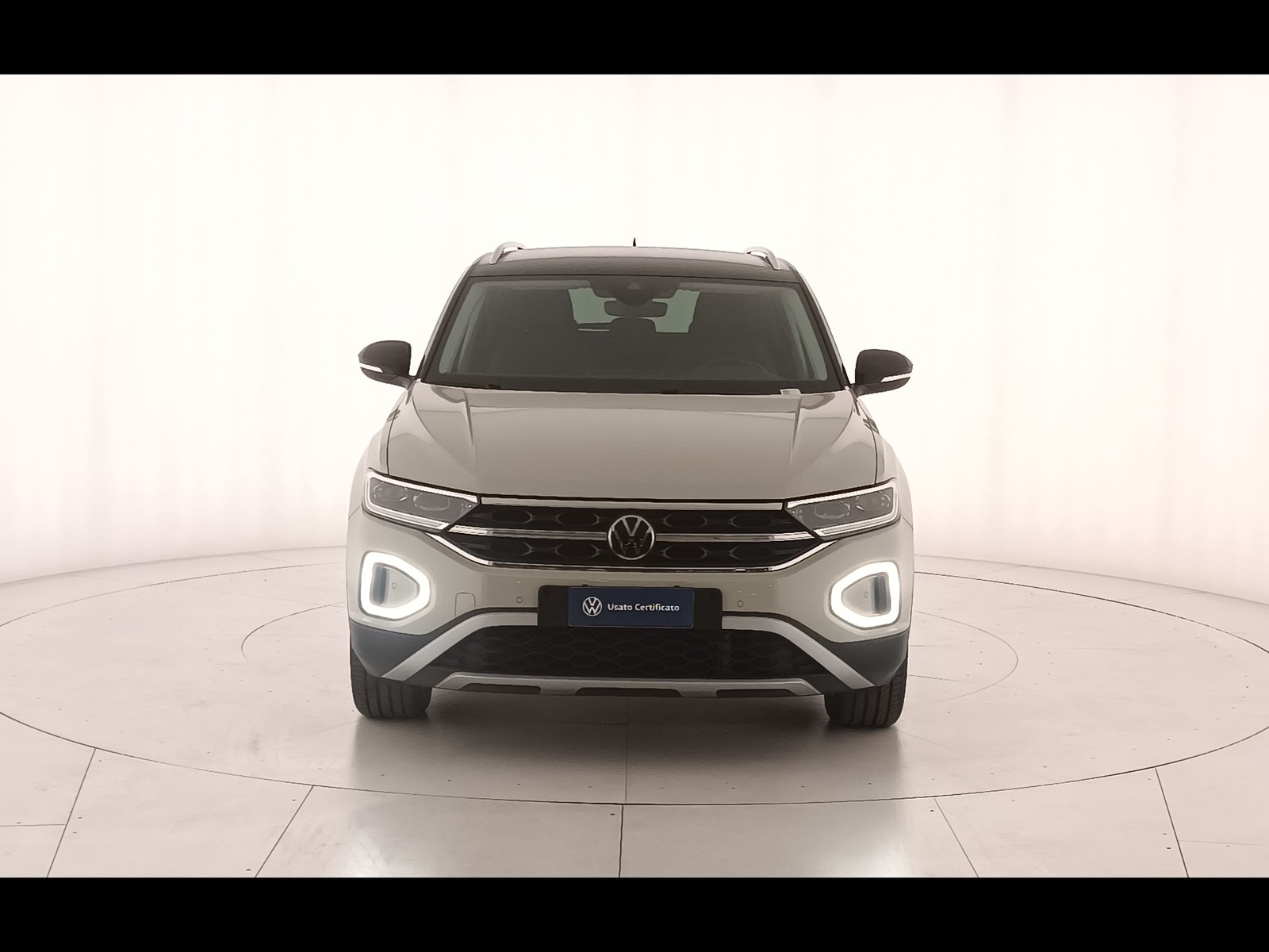 4 - Volkswagen T-Roc 2.0 tdi scr 115cv style