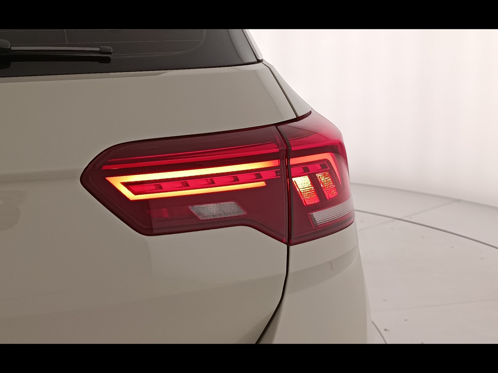 40 - Volkswagen T-Roc 2.0 tdi scr 115cv style