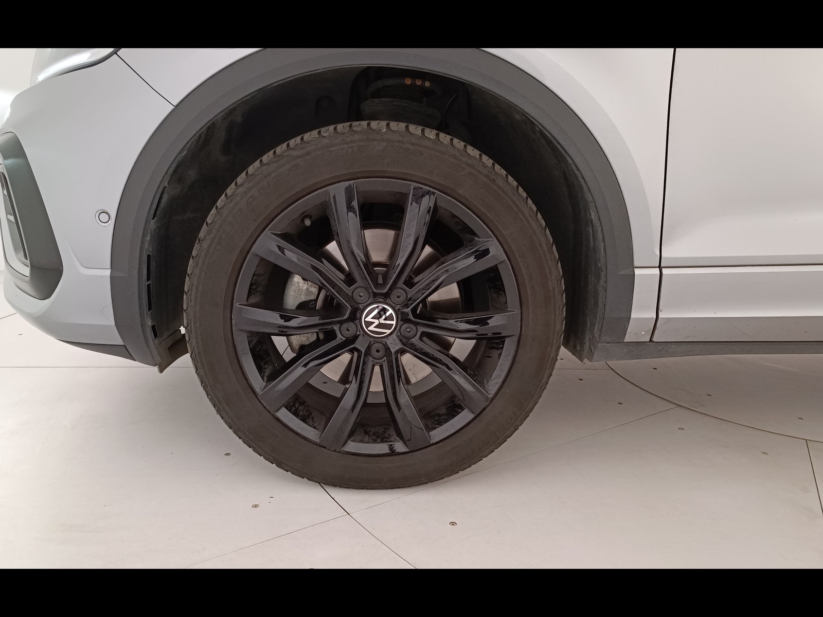 11 - Volkswagen T-Roc 2.0 tdi scr 150cv r line dsg