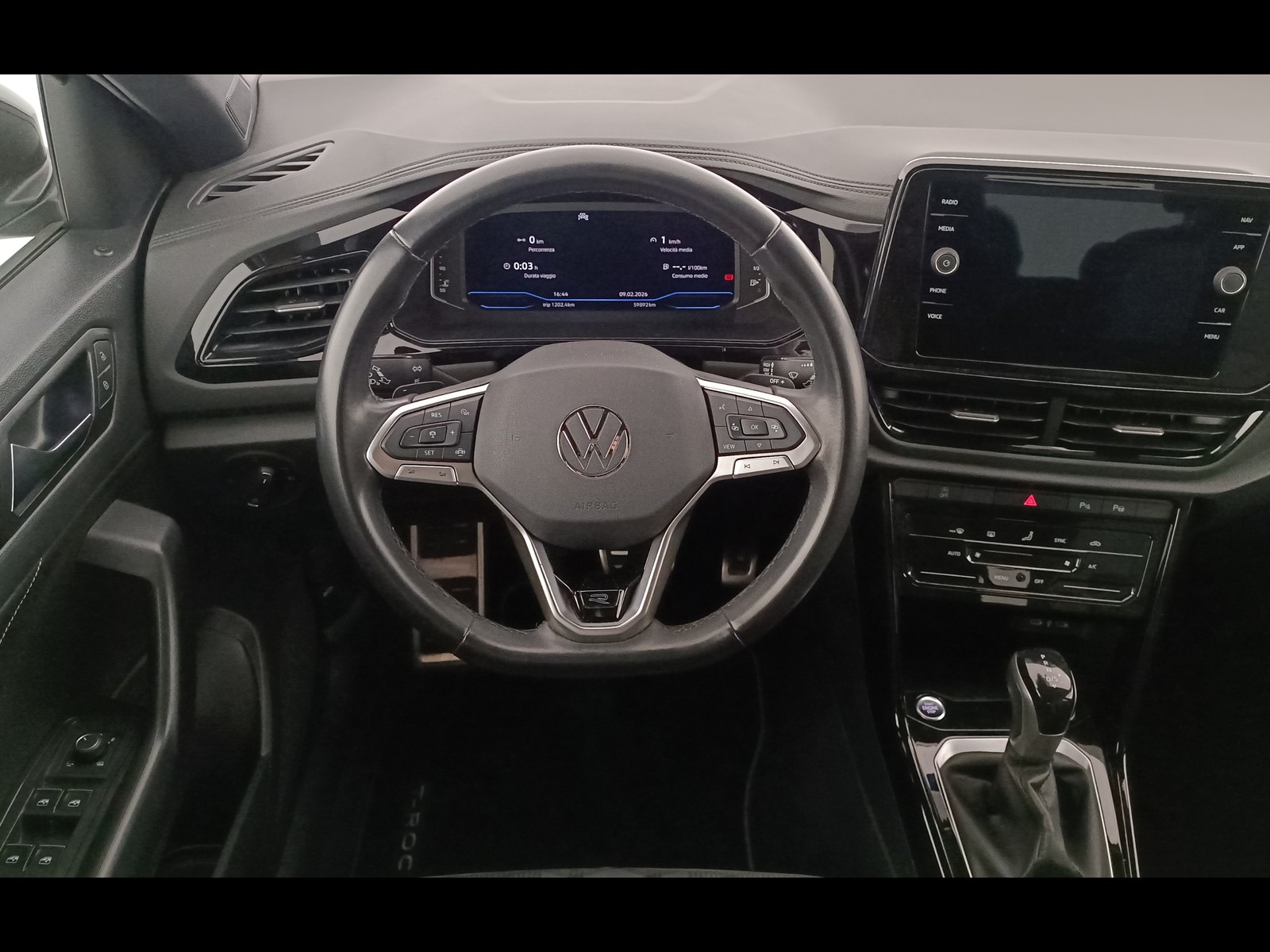 6 - Volkswagen T-Roc 2.0 tdi scr 150cv r line dsg