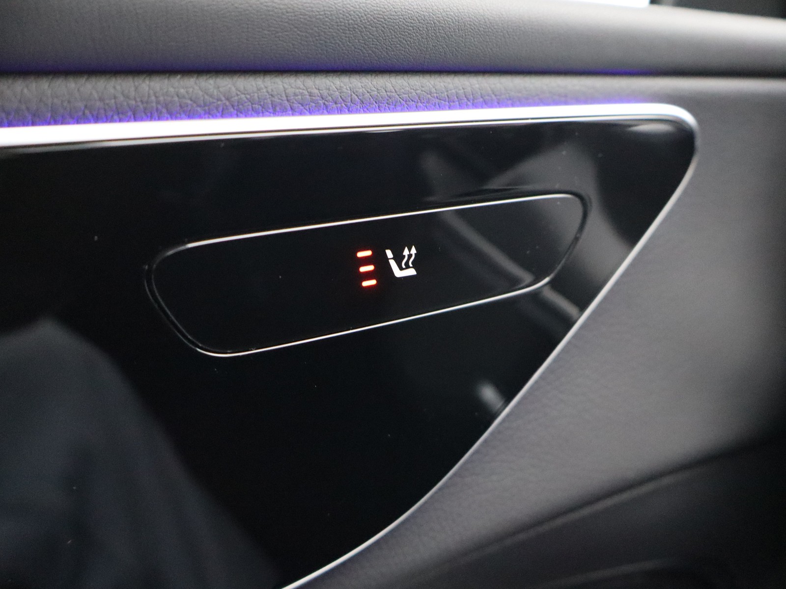 14 - Mercedes GLC suv 220 d amg line advanced 4matic 9g-tronic