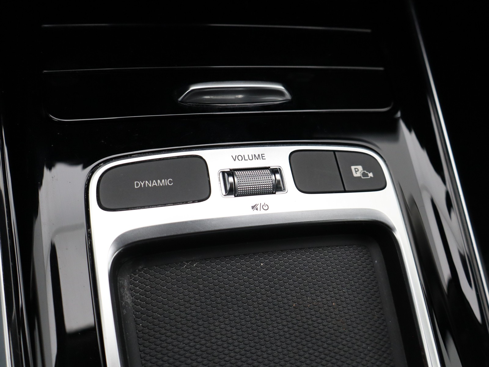 14 - Mercedes GLB 180 d progressive advanced 8g-dct