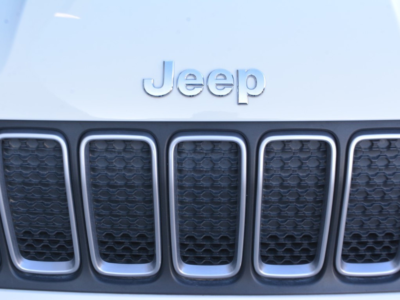 21 - Jeep Renegade 1.5 turbo t4 mhev altitude 2wd dct