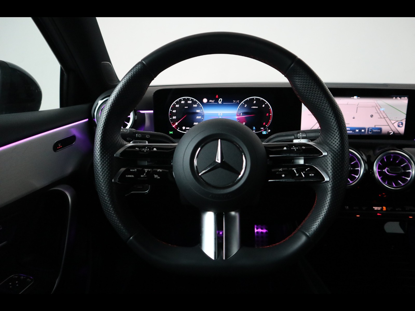 17 - Mercedes Classe A 180 d amg line advanced plus speedshift dct amg 8g