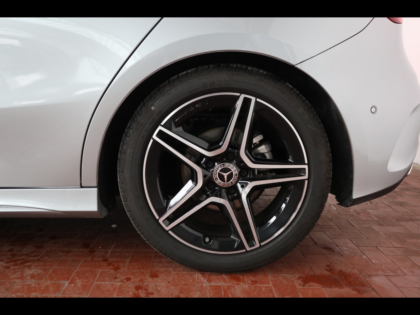 4 - Mercedes Classe A 180 d amg line advanced plus speedshift dct amg 8g