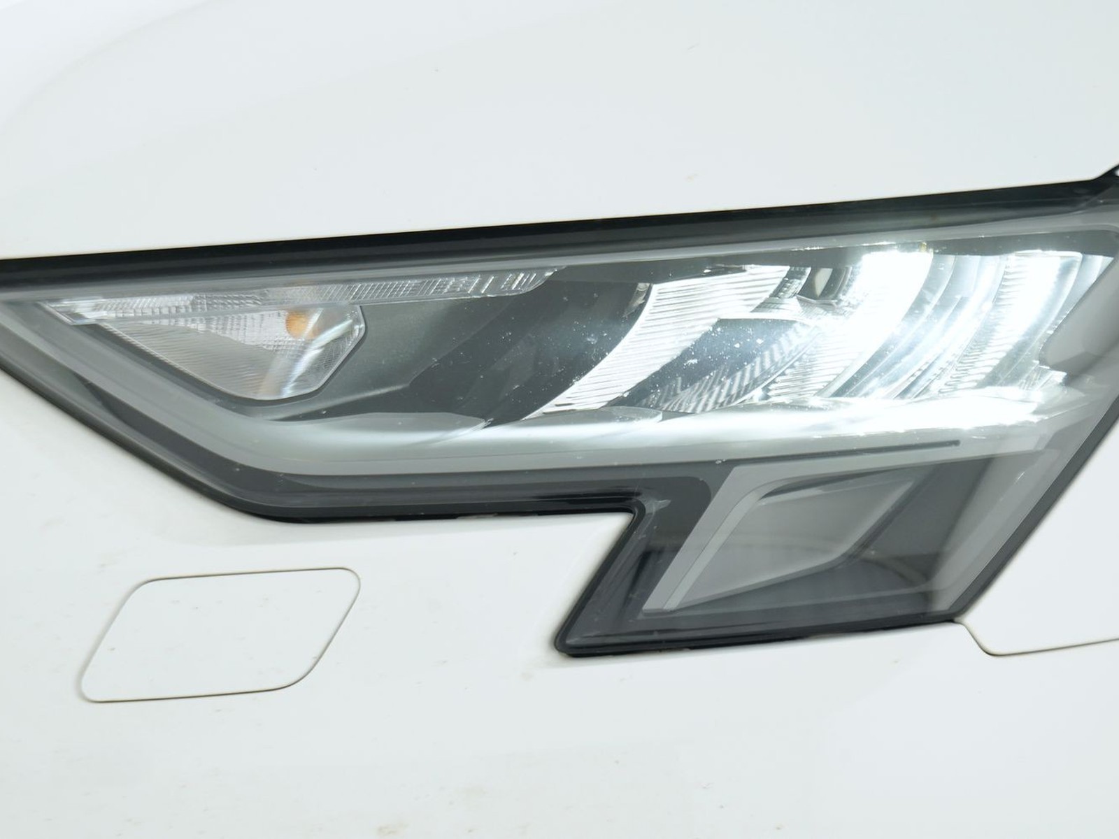 6 - Audi A3 sportback 40 1.4 tfsi e business advanced s tronic