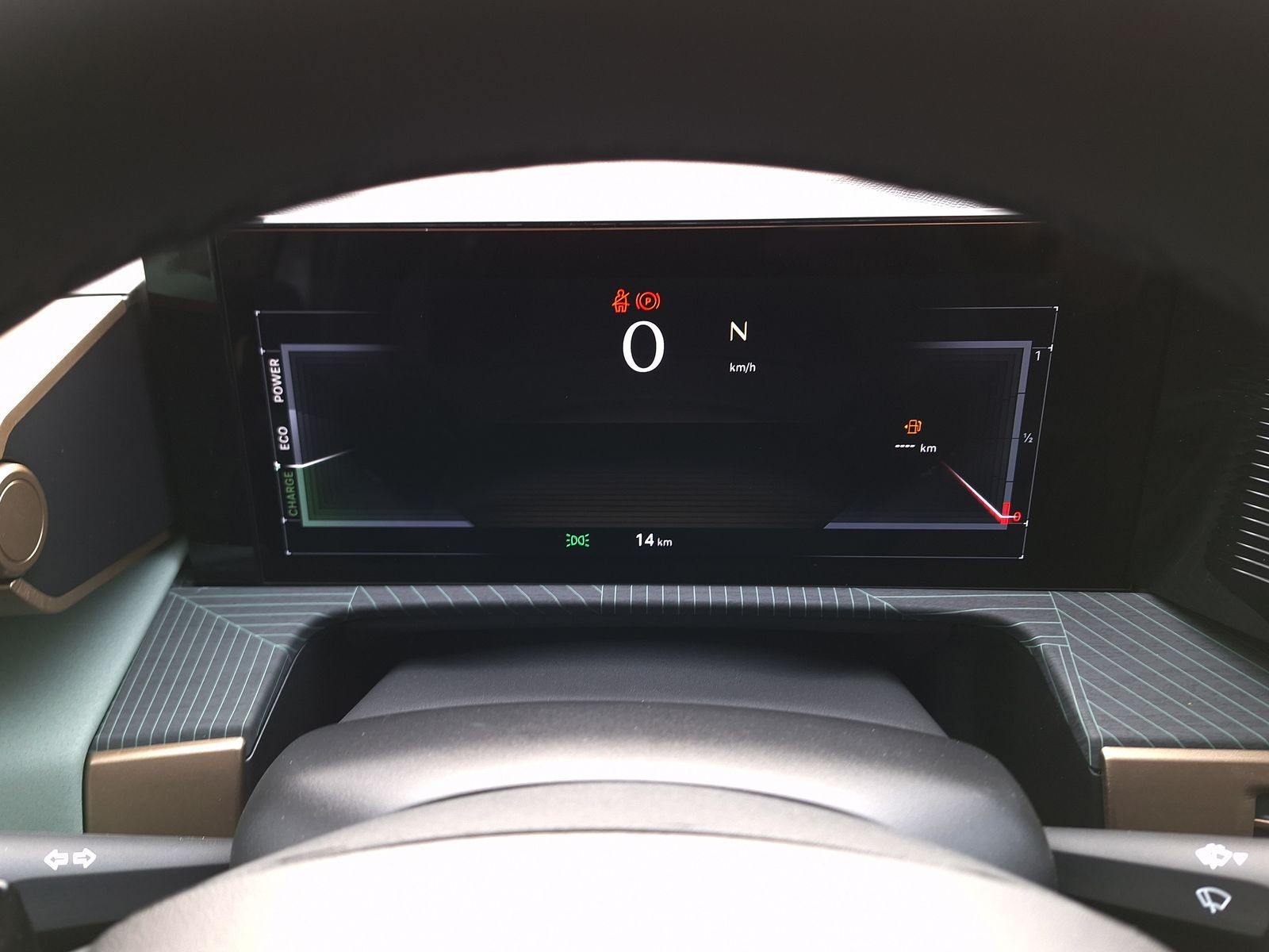 10 - Lancia Ypsilon 1.2 mhev 110cv e-dct