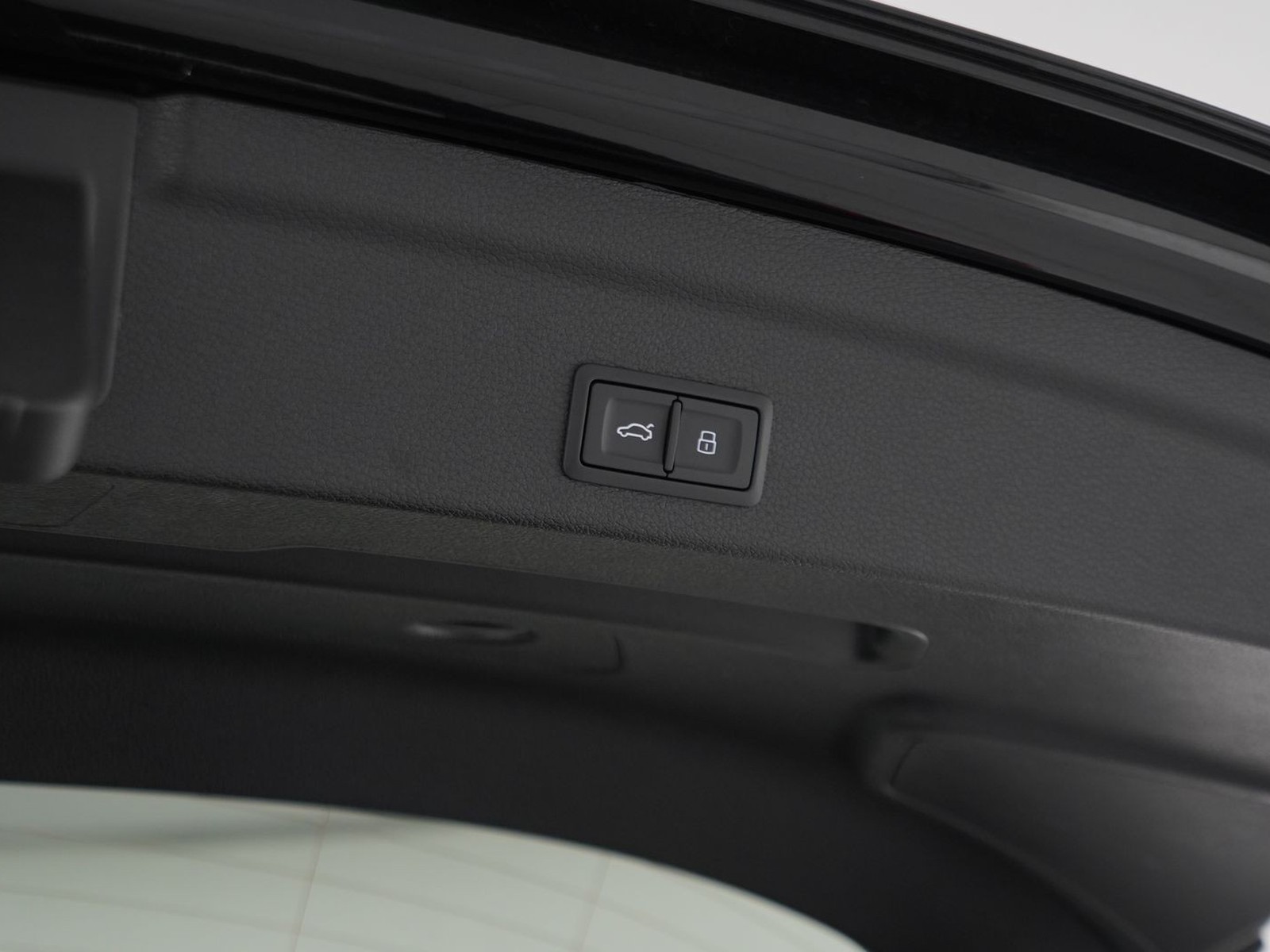 40 - Audi Q3 sportback 35 1.5 tfsi evo2 s line edition s tronic