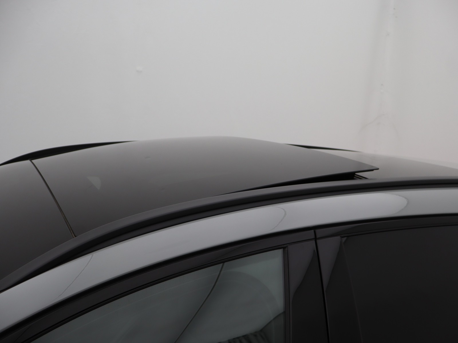 18 - Mercedes Classe E station wagon all-terrain 220 d premium 4matic 9g-tronic