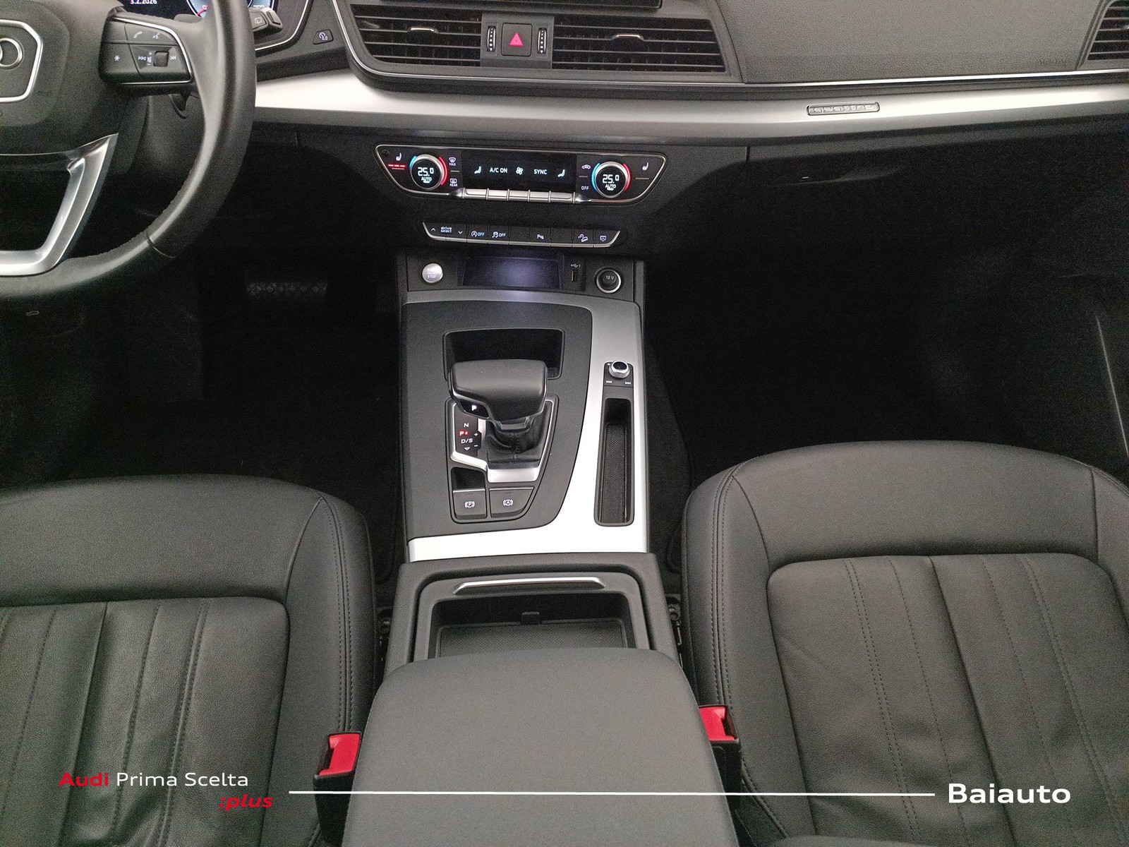 15 - Audi Q5 40 2.0 tdi mhev 12v business advanced quattro s tronic