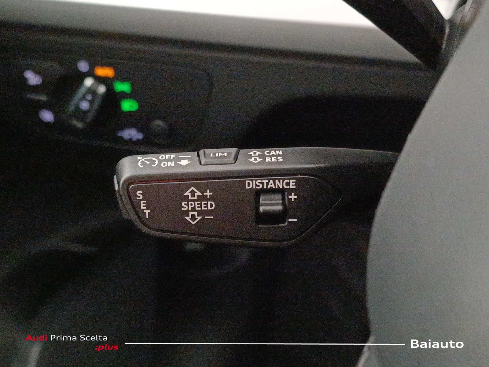 18 - Audi Q5 40 2.0 tdi mhev 12v business advanced quattro s tronic