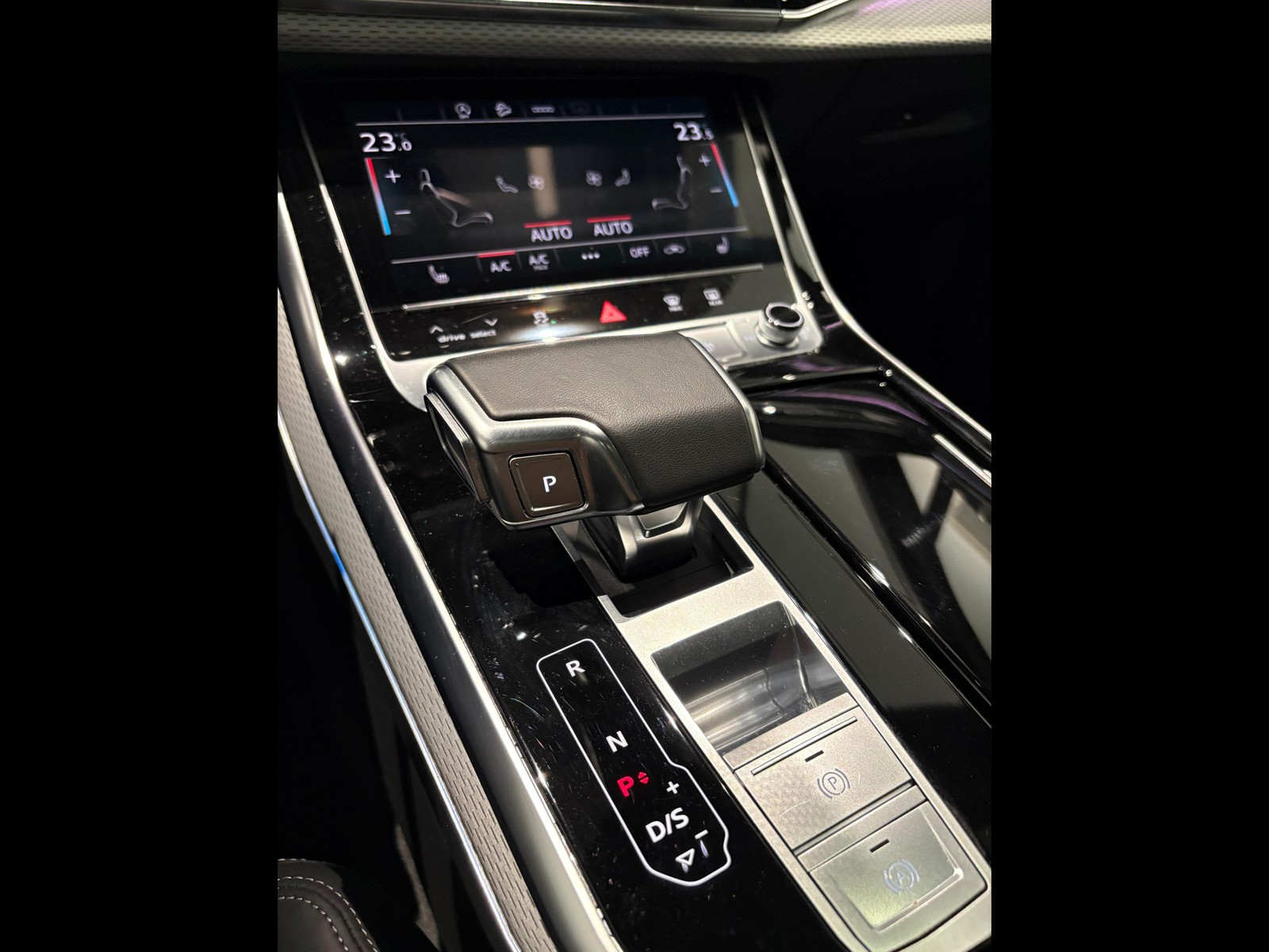 23 - Audi Q7 3.0 v6 tdi mhev 286cv s line edition quattro tiptronic 7p.ti