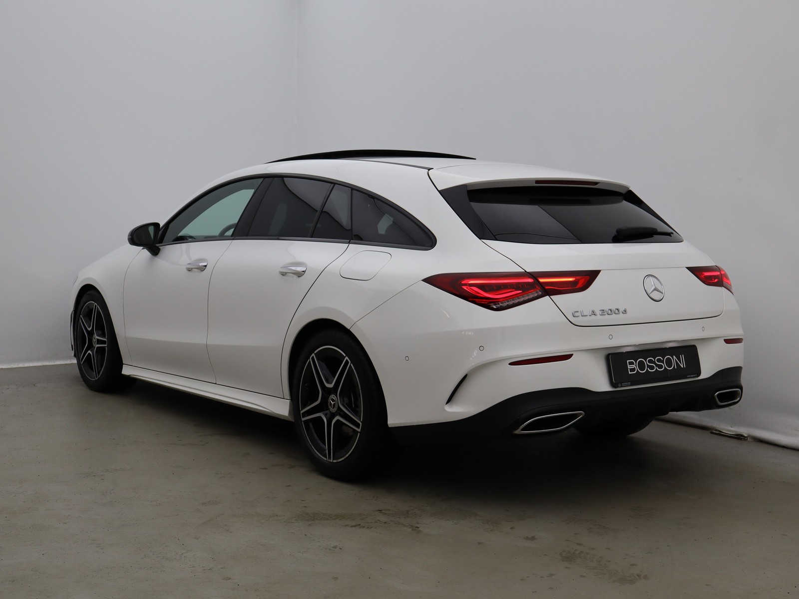 5 - Mercedes CLA shooting brake 200 d premium 8g-dct