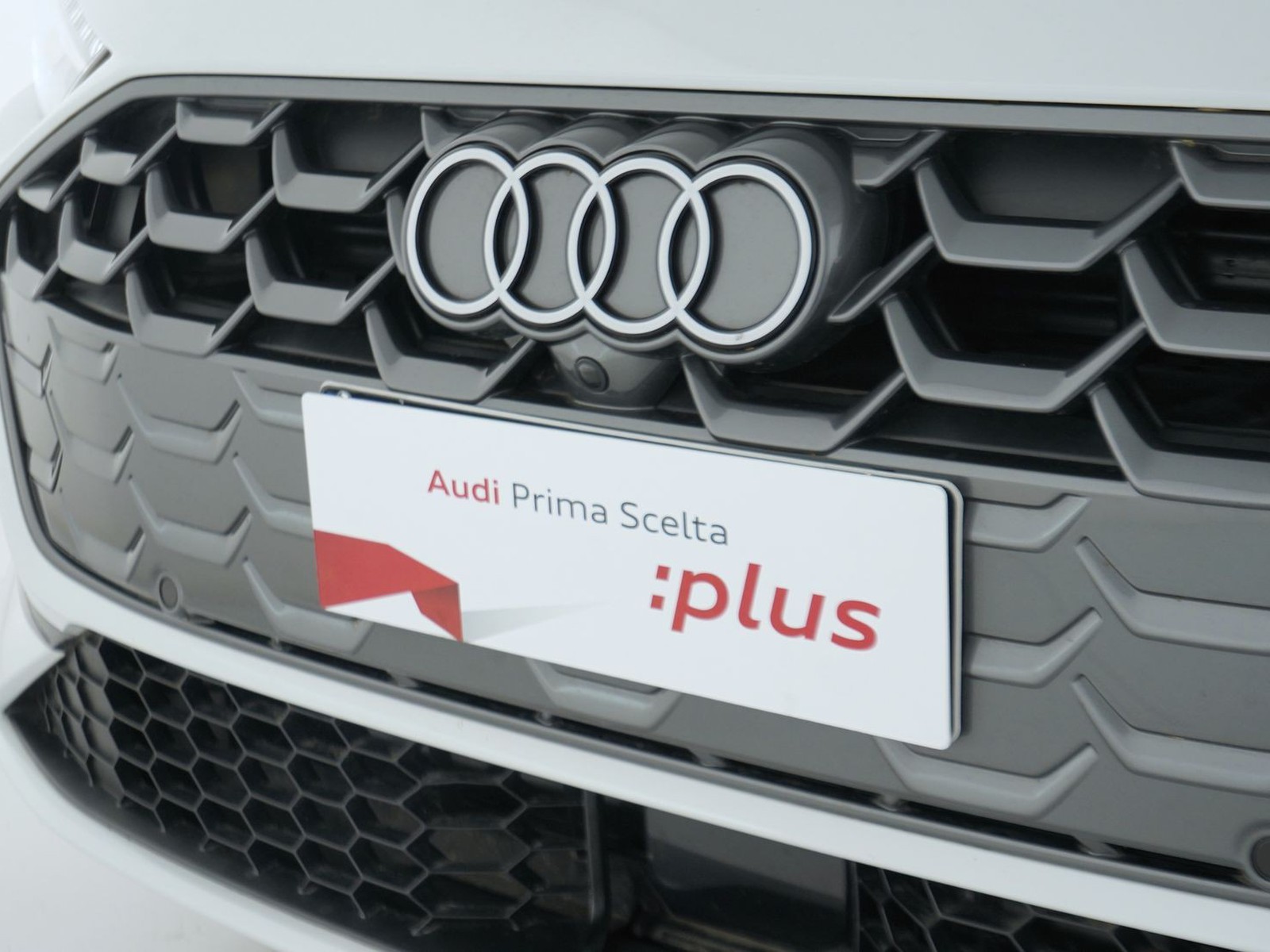 33 - Audi A5 avant 2.0 tdi mhev+ 204cv business advanced