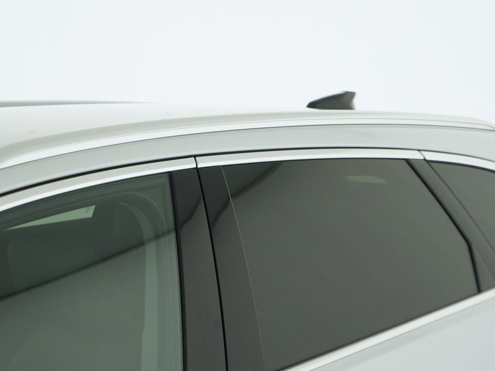 34 - Audi A5 avant 2.0 tdi mhev+ 204cv business advanced