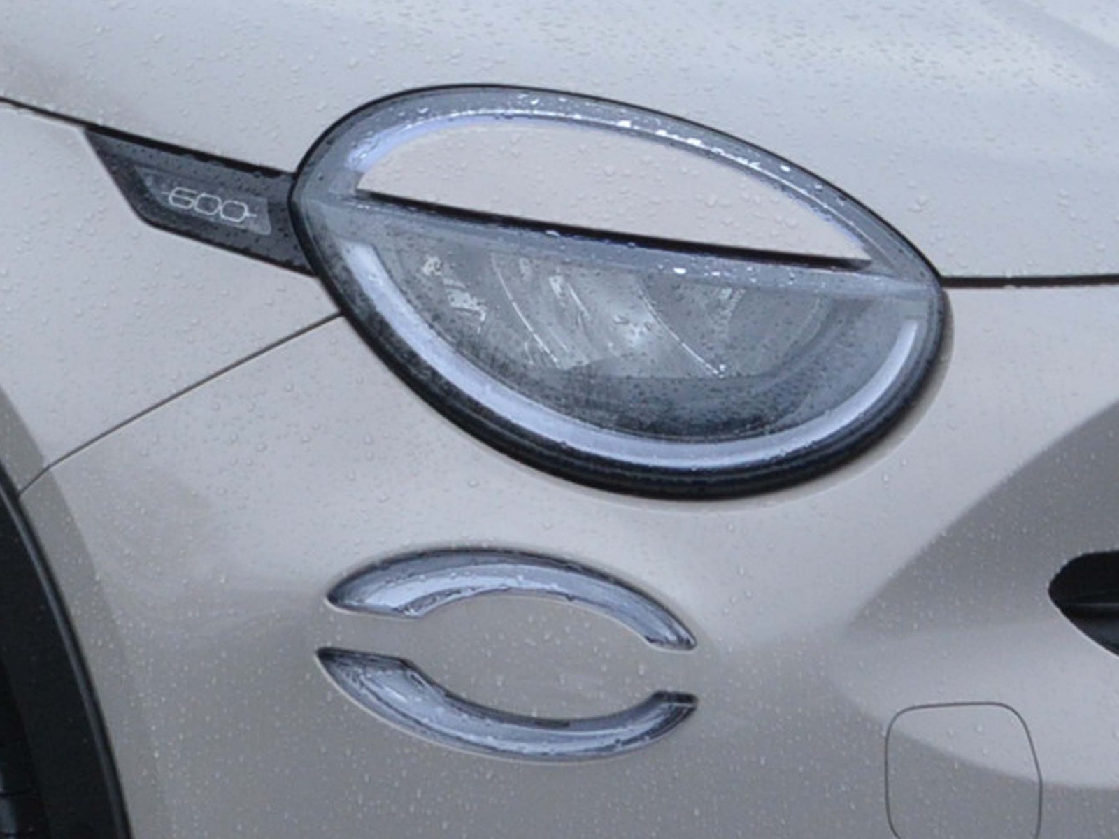 20 - Fiat 600 1.2 hybrid 110cv la prima ii edct