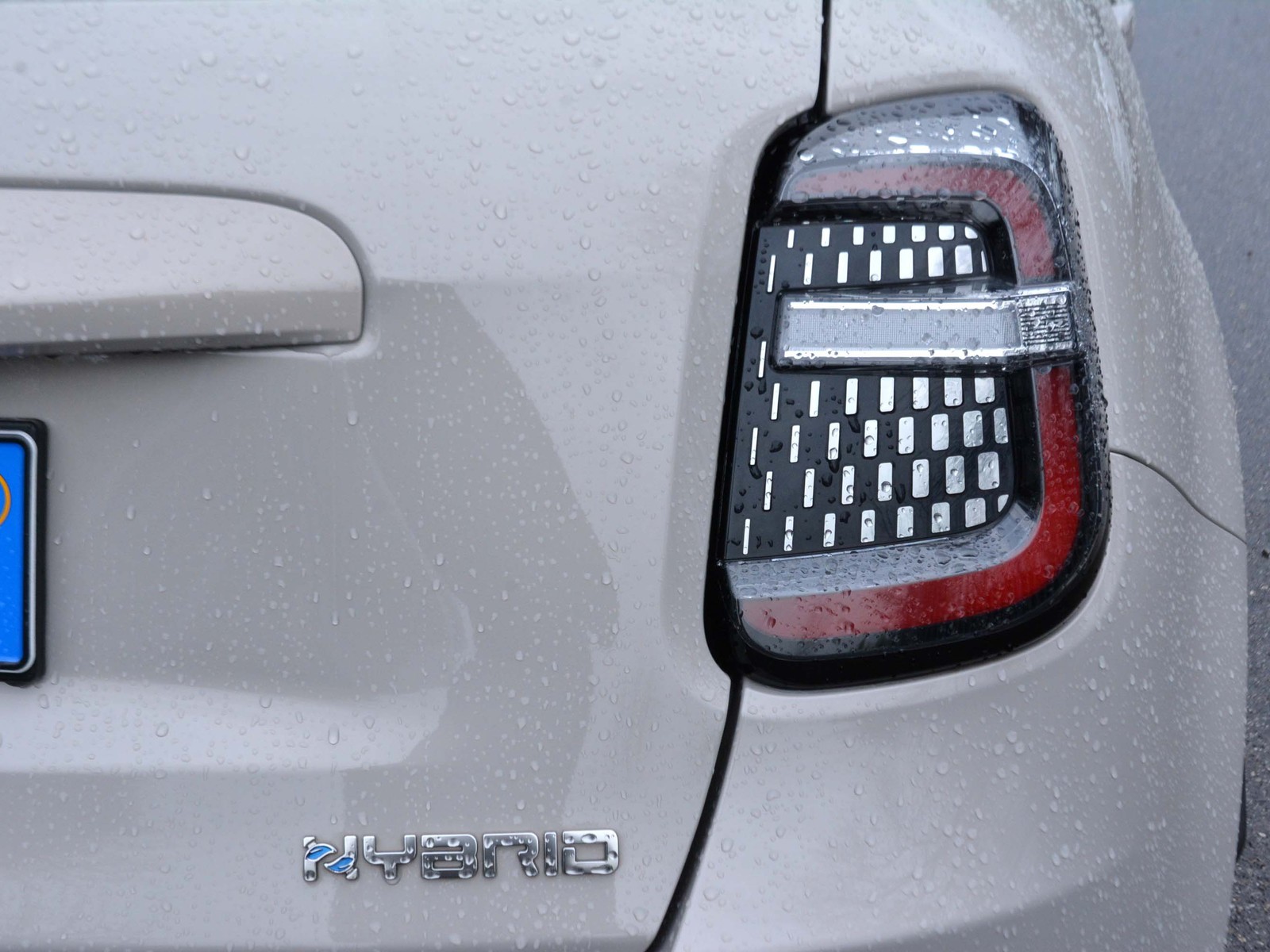 21 - Fiat 600 1.2 hybrid 110cv la prima ii edct