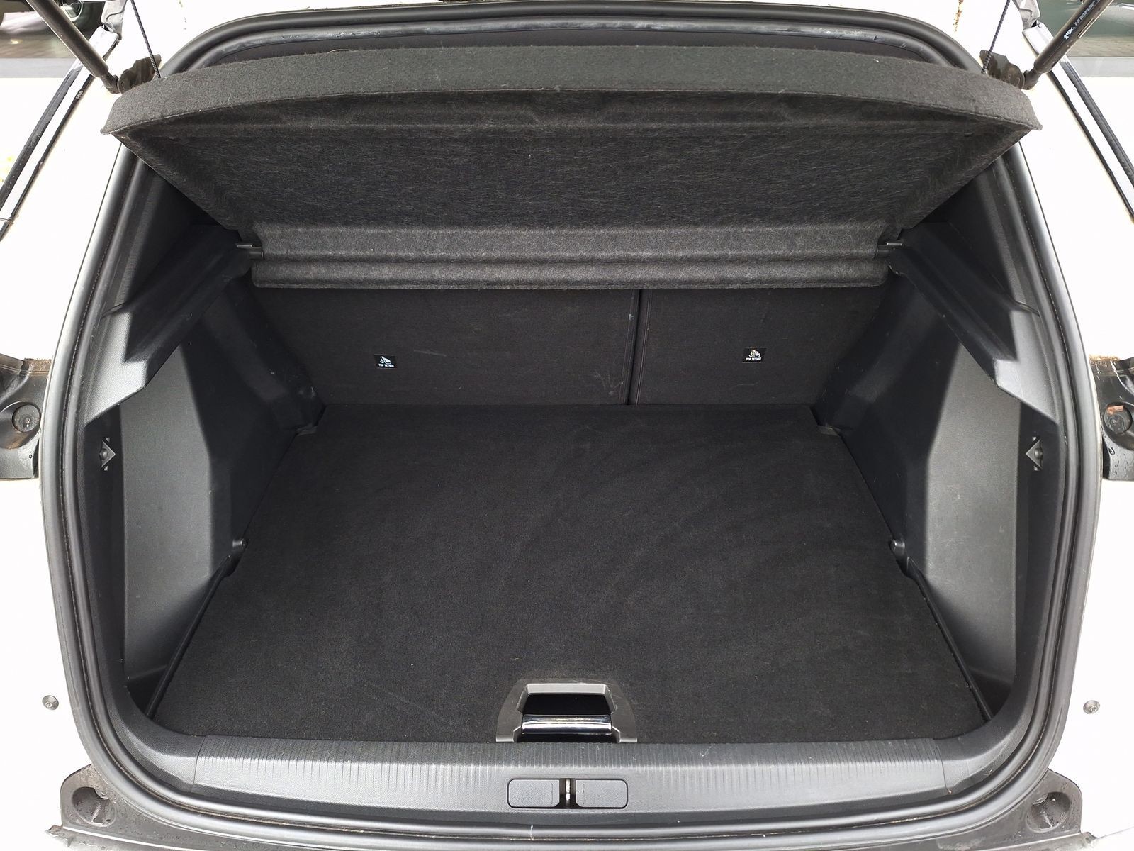 6 - Peugeot 2008 1.2 puretech 130cv gt line s&s