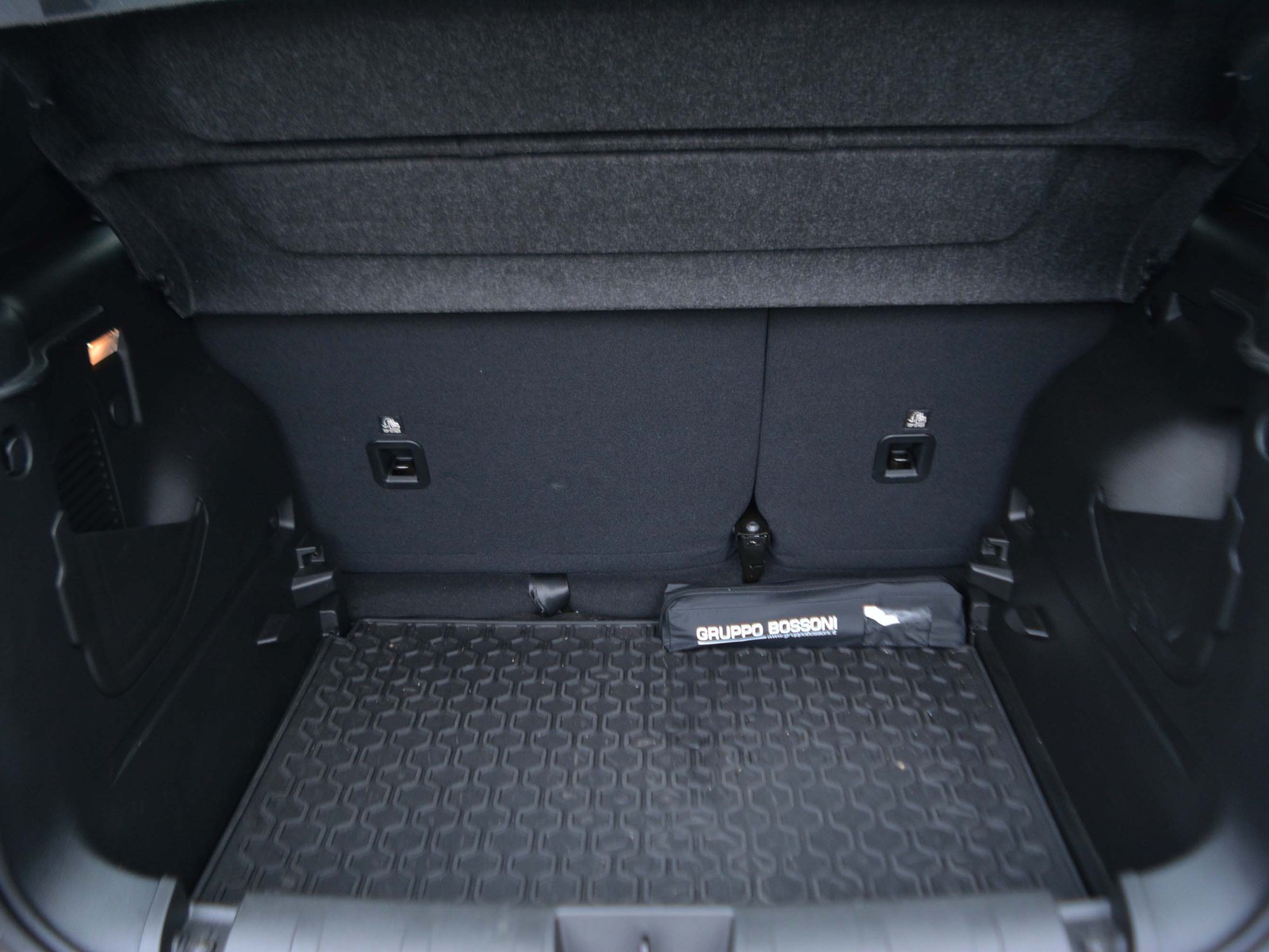 14 - Jeep Renegade 1.5 turbo t4 mhev 130cv limited 2wd