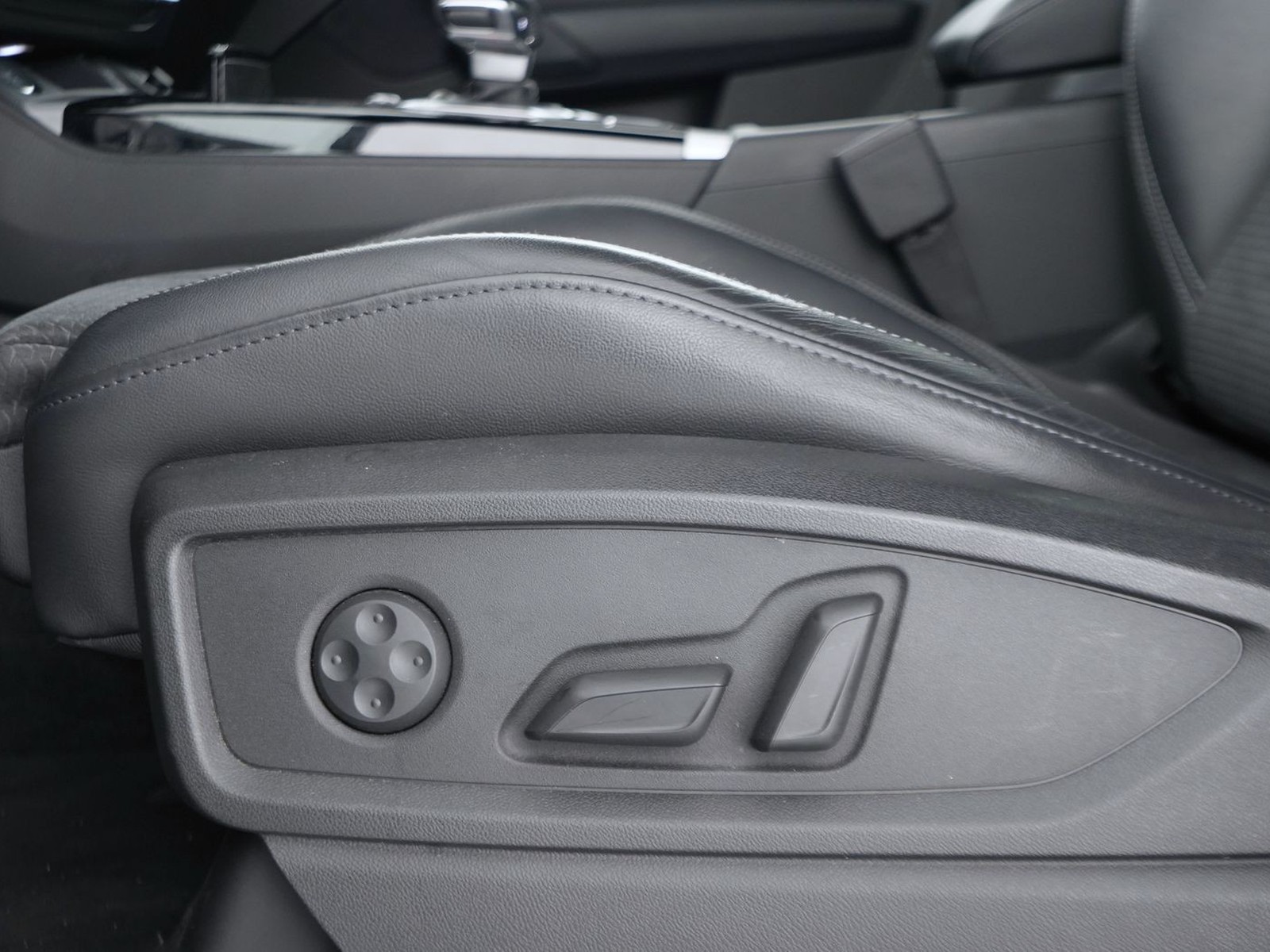 21 - Audi Q5 35 2.0 tdi mhev 12v business advanced s tronic