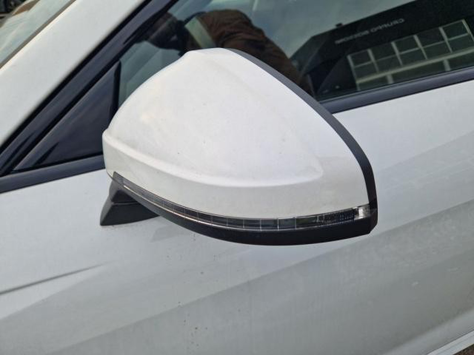 11 - Audi A4 avant 35 2.0 tdi mhev 163cv s line edition s tronic