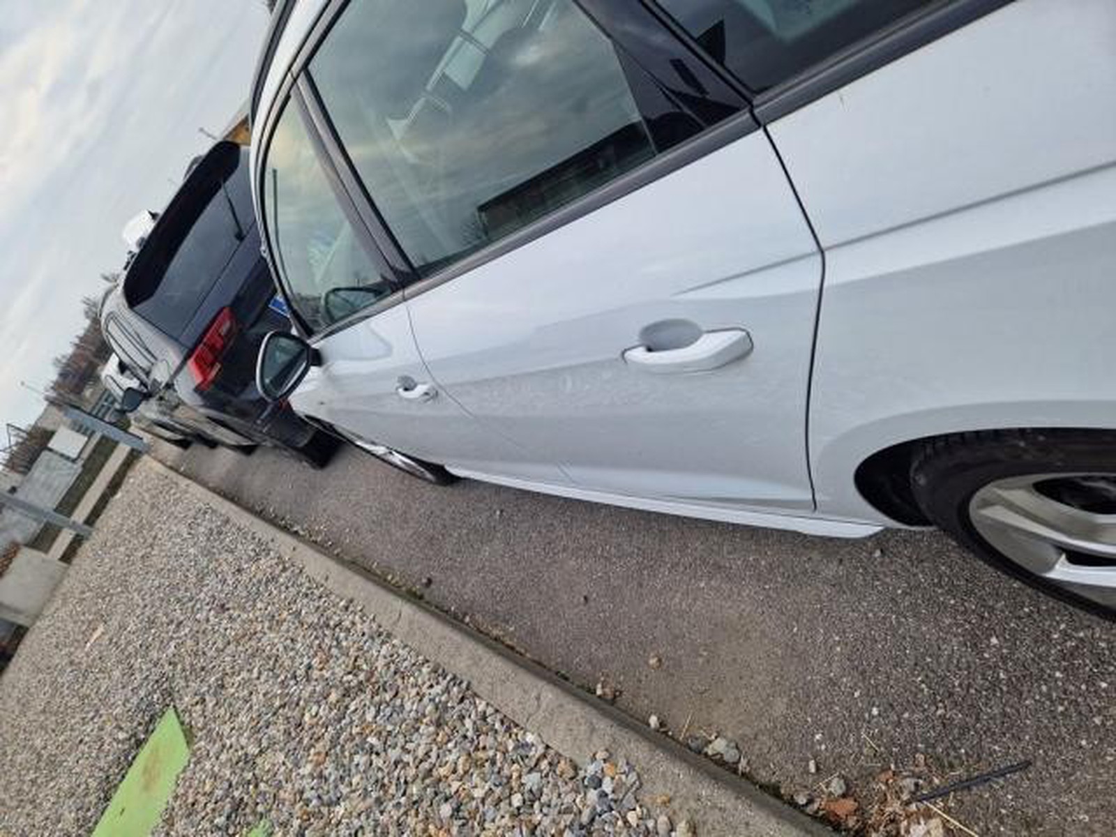 5 - Audi A4 avant 35 2.0 tdi mhev 163cv s line edition s tronic