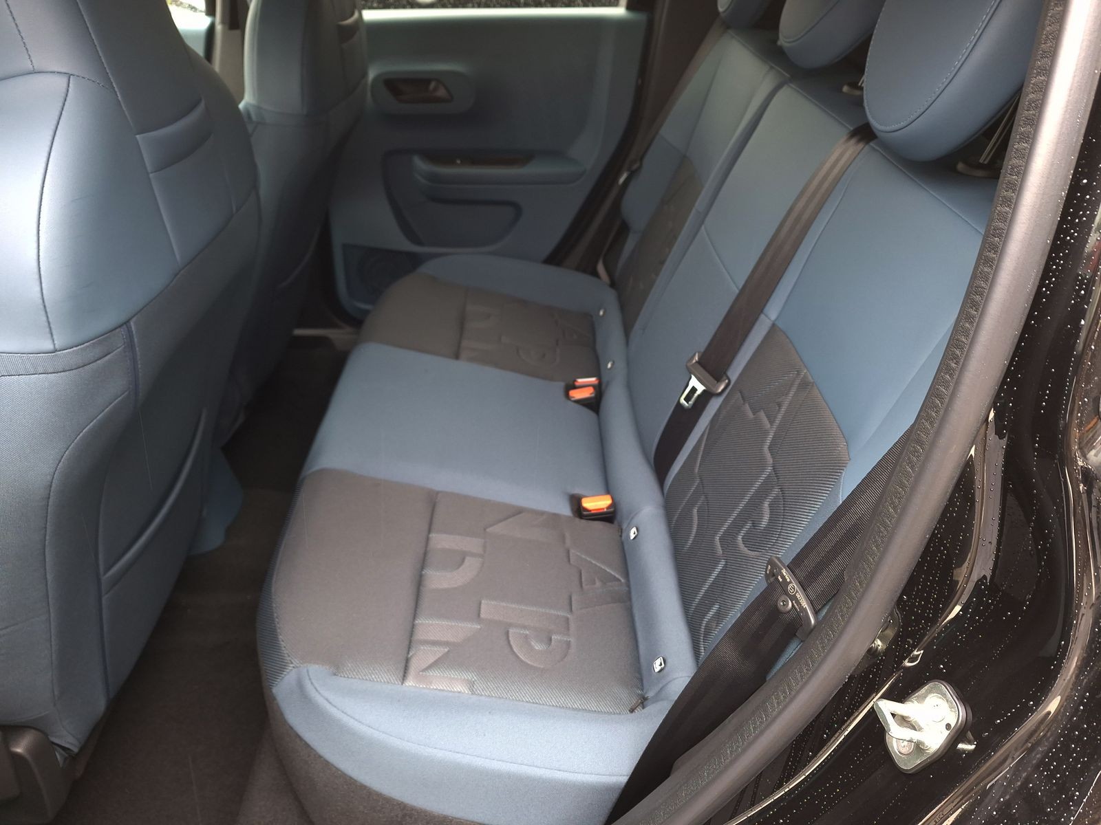 12 - Fiat Grande Panda 1.2 hybrid 110cv icon