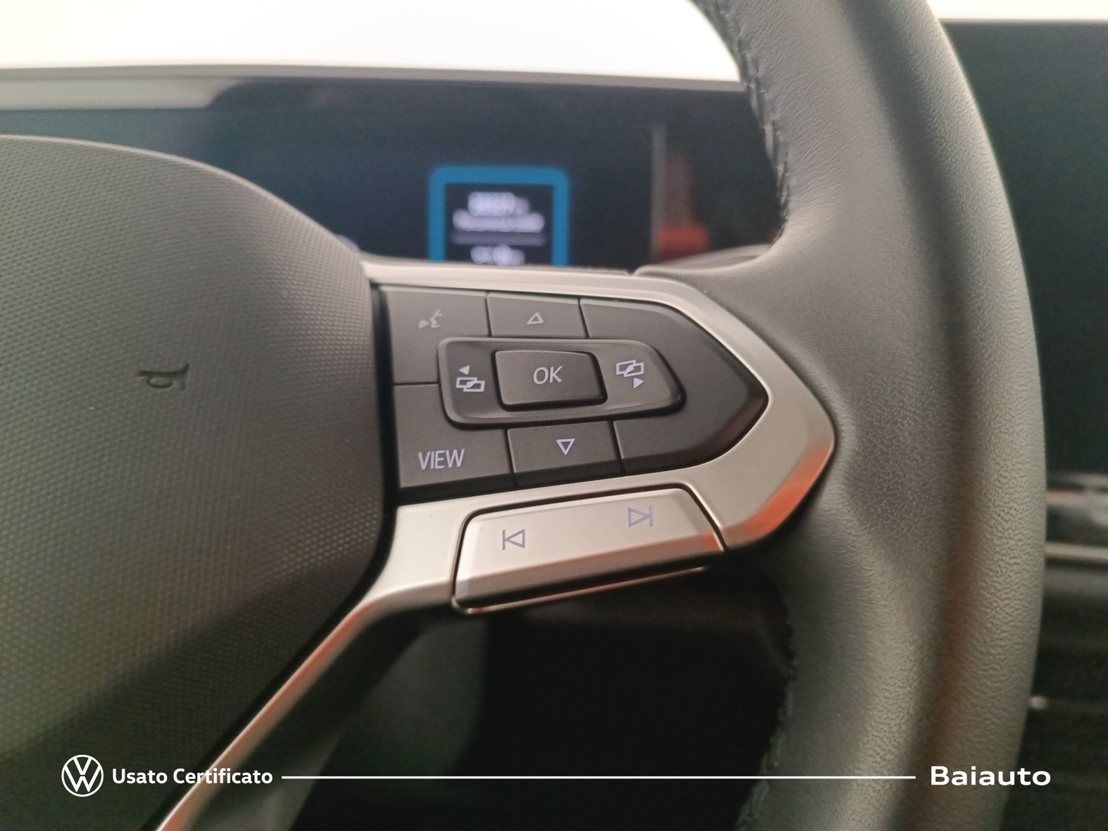 16 - Volkswagen Tiguan 1.5 etsi act 130cv life dsg