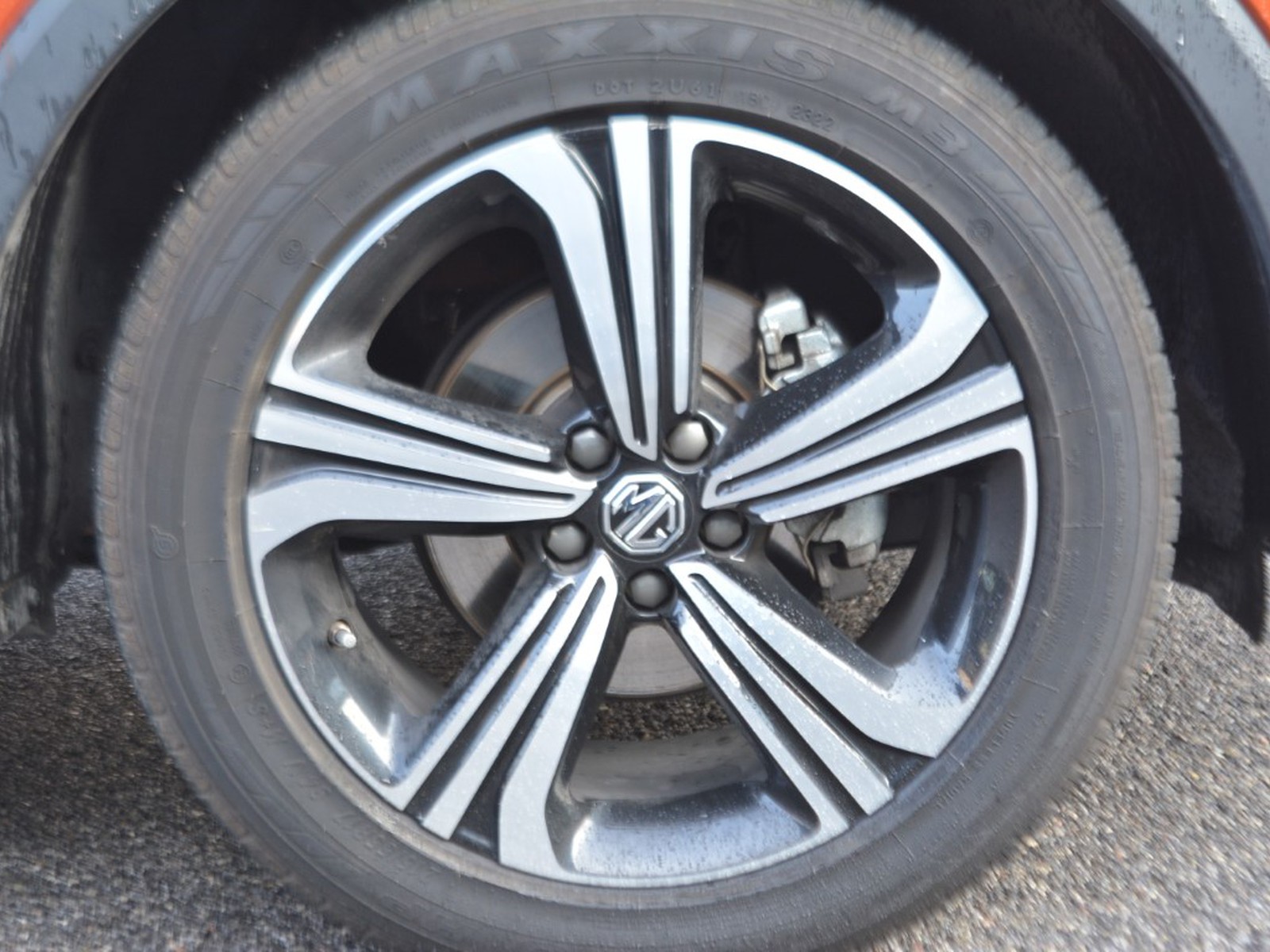 15 - Mg ZS 1.5 vti-tech comfort